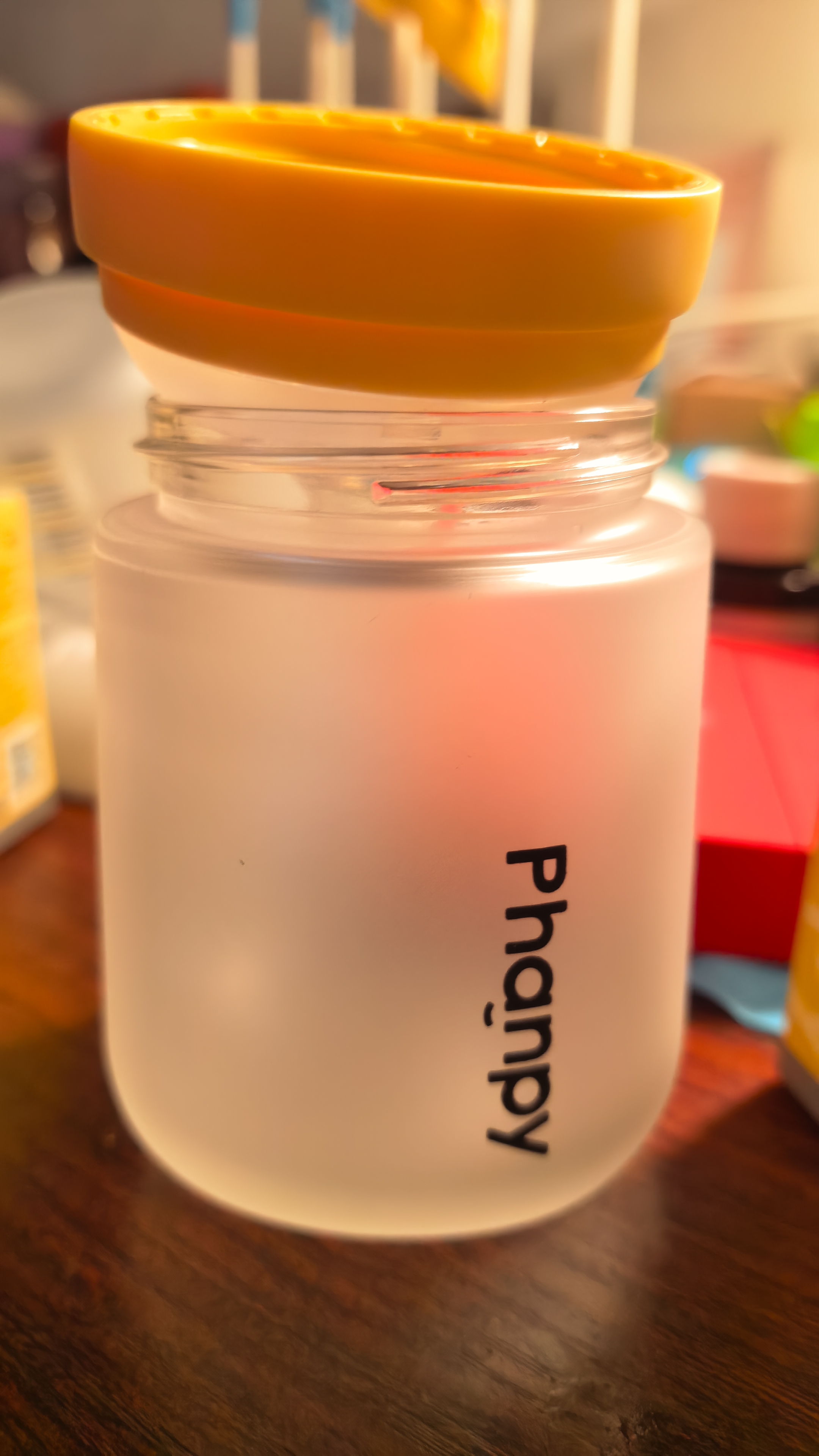 小雅象防胀气玻璃奶瓶新生儿3-6个月婴儿奶瓶 240ml M号奶嘴（标准款） 实拍图
