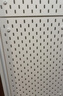 宜家（IKEA）SKADIS斯考迪斯洞洞板墙壁厨房置物架搁板壁挂挂钩架家用学生宿舍 钉板白色76x56cm 实拍图