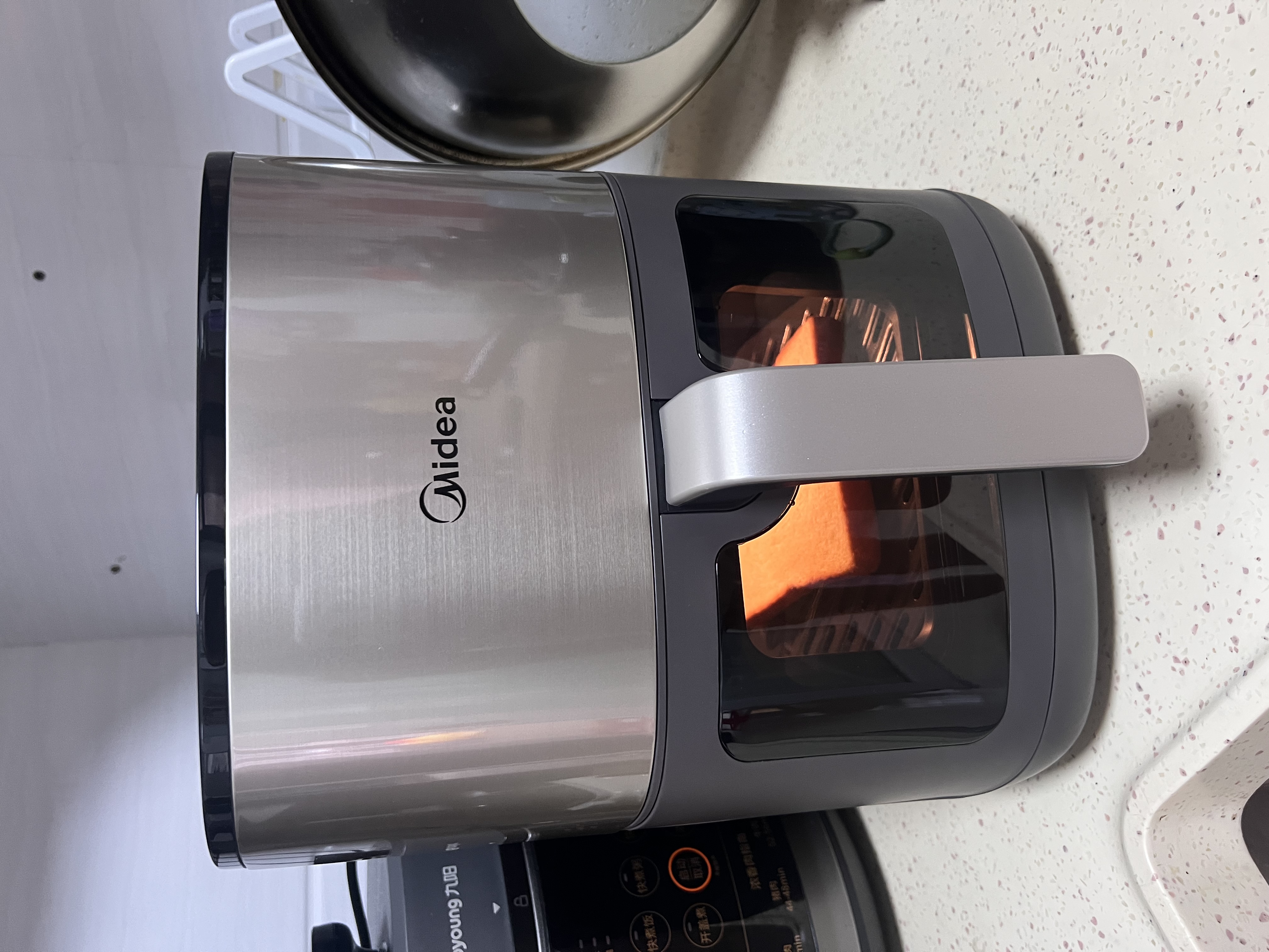 美的（Midea）空气炸锅美的蒸烤一体机小家电 家用大容量6.5L 炎烤免翻面多功能 双热源金属内腔KZC6502 实拍图