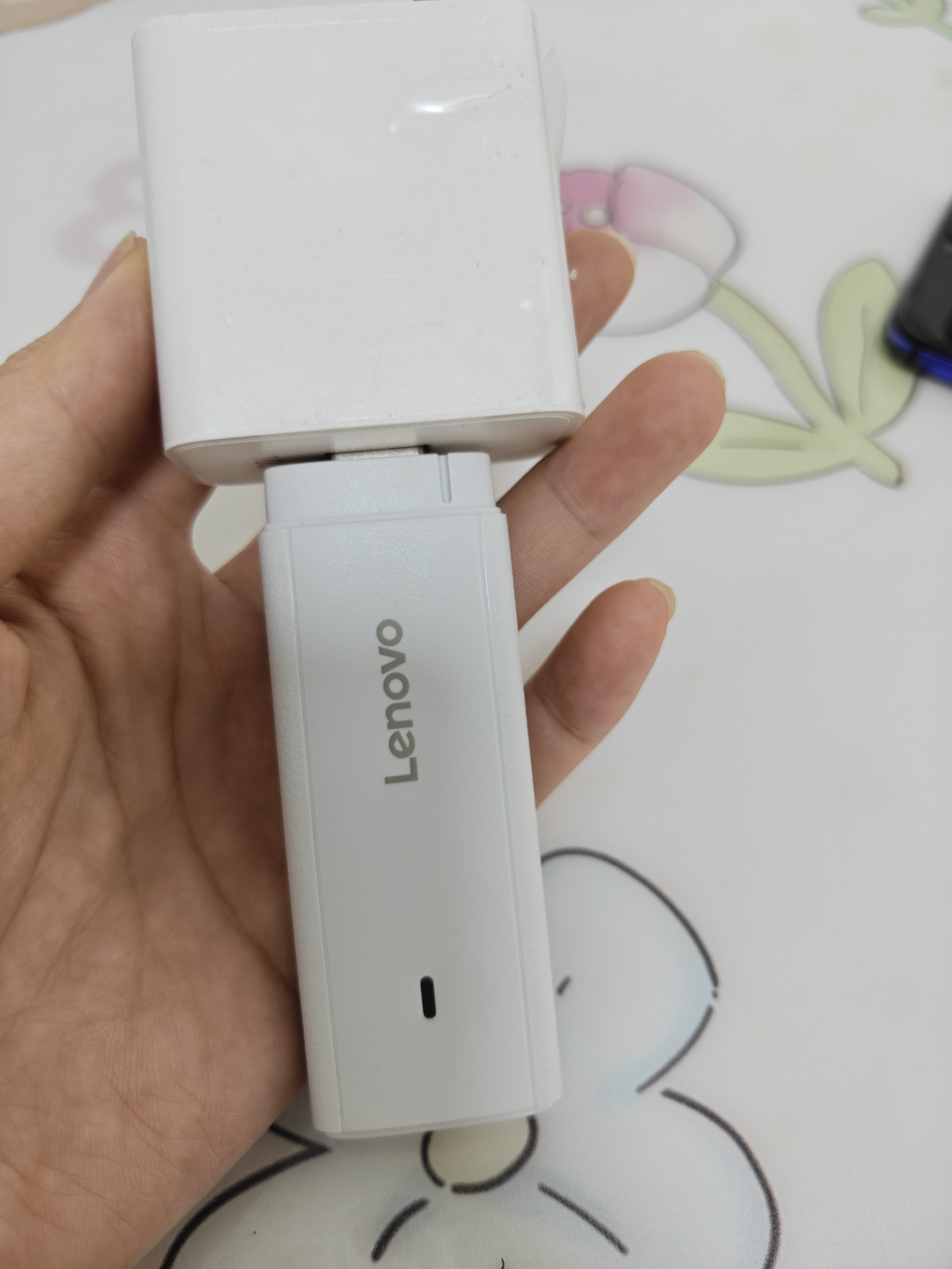 联想随身wifi6移动无线上网支持5G/4G设备免插卡路由器双网通用全国wi-fi流量网络笔记本电脑便携2026 实拍图