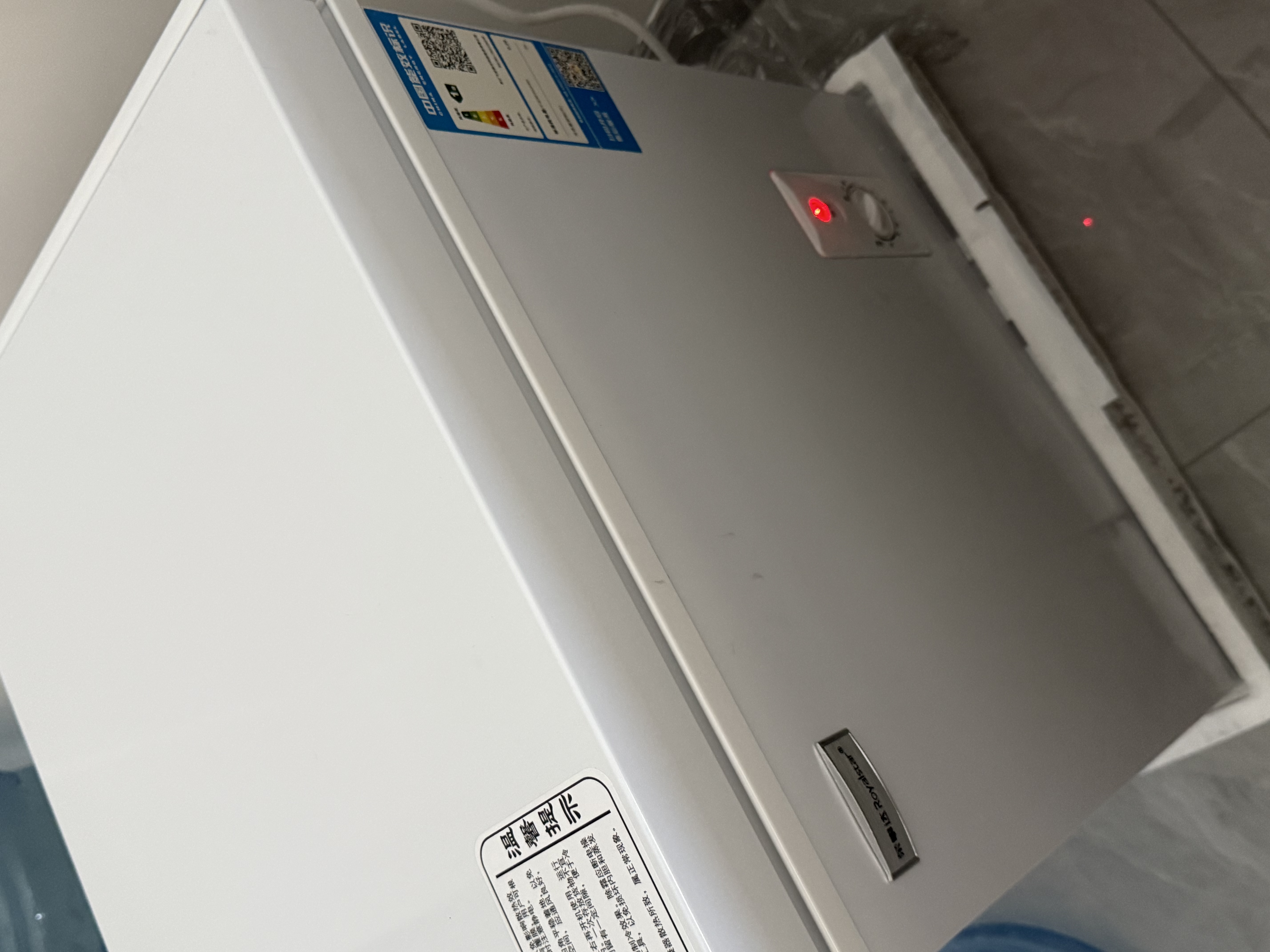 荣事达（Royalstar）小冰柜家用小型冷冻保鲜迷你冷藏商用卧式冷柜单用储母乳柜节能省电 128白色【可囤60斤肉 加厚发泡 强制冷】 实拍图