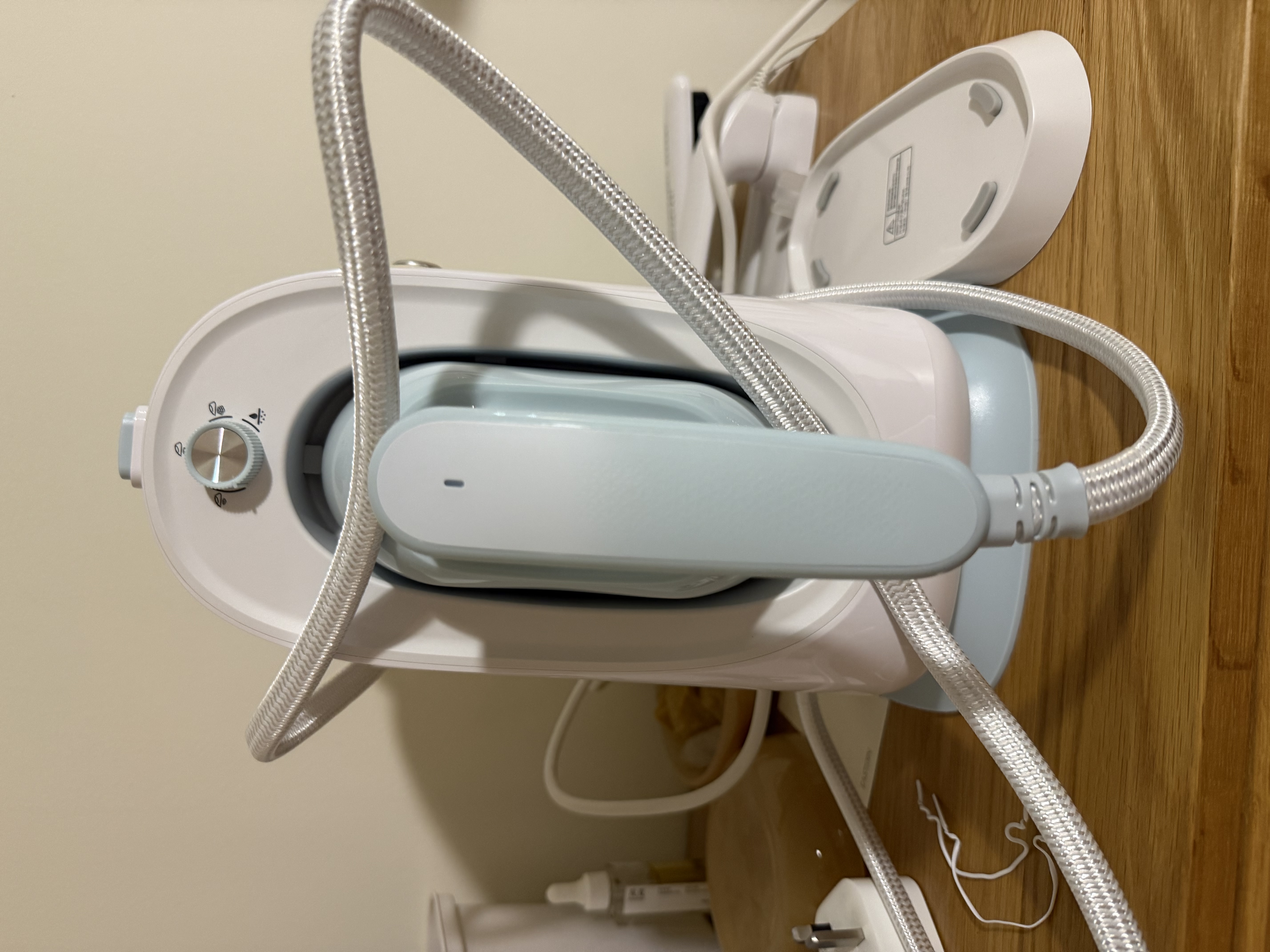 飞利浦（PHILIPS）台式不占地熨烫机手持家用小型挂烫机最大蒸汽量84g/min 1L拼豆熨斗STE0950/70 桃汽包 实拍图