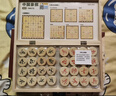 得力（deli）中国象棋套装折叠防水棋盘棋游儿童益智娱乐亲子露营原木开学礼物 实拍图
