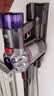 戴森（DYSON） V8无绳吸尘器 手持无线吸尘器 除螨 宠物 家庭适用 实拍图