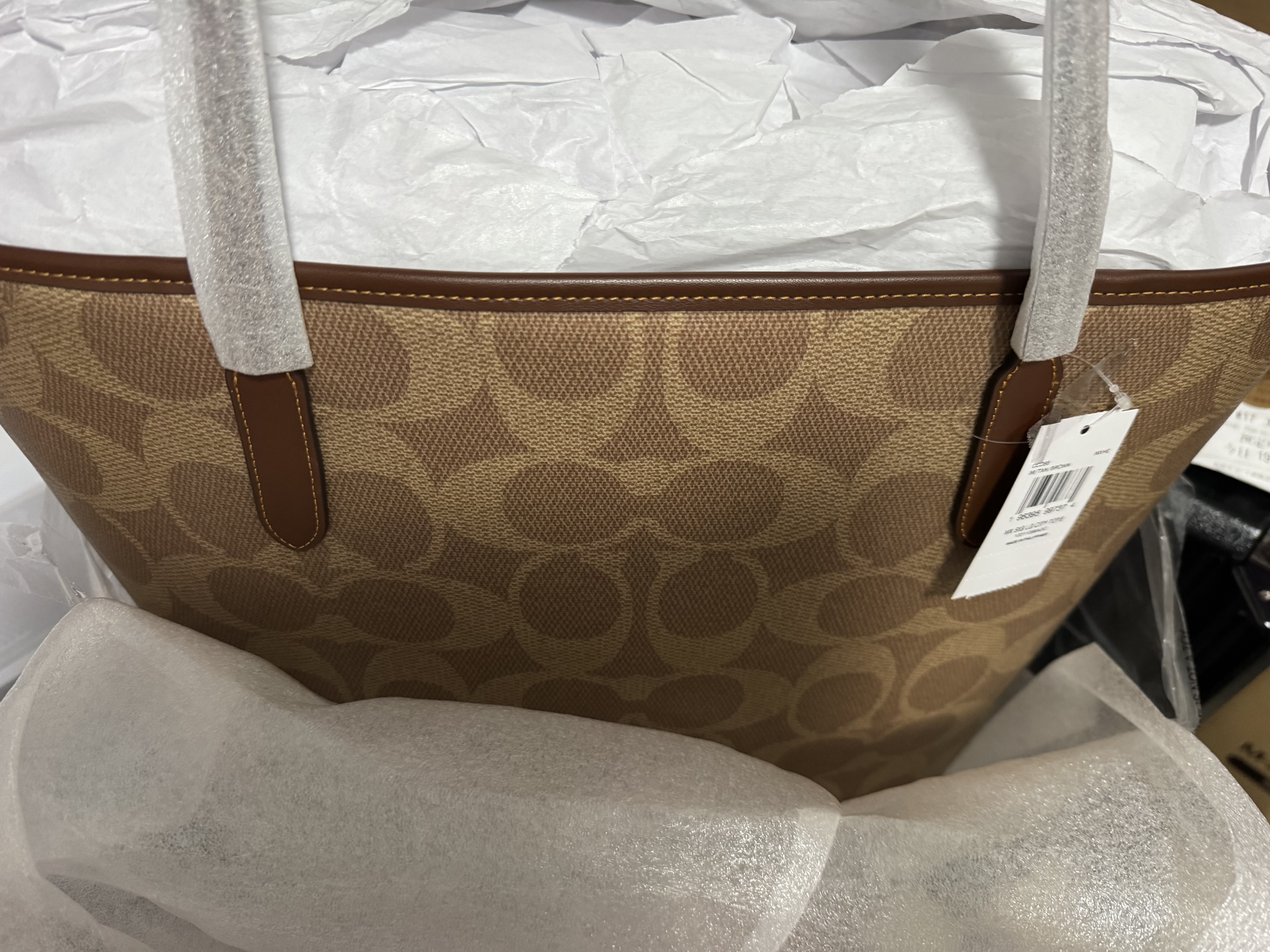 蔻驰（COACH）【品牌直供】女包CITY通勤电脑包托特包棕CCD66 生日礼物送女友 实拍图