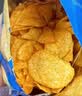 乐事（Lay's）薯片（黄瓜味+原味+红烩味+鱿鱼味+鸡翅味）400g 混合10包 实拍图
