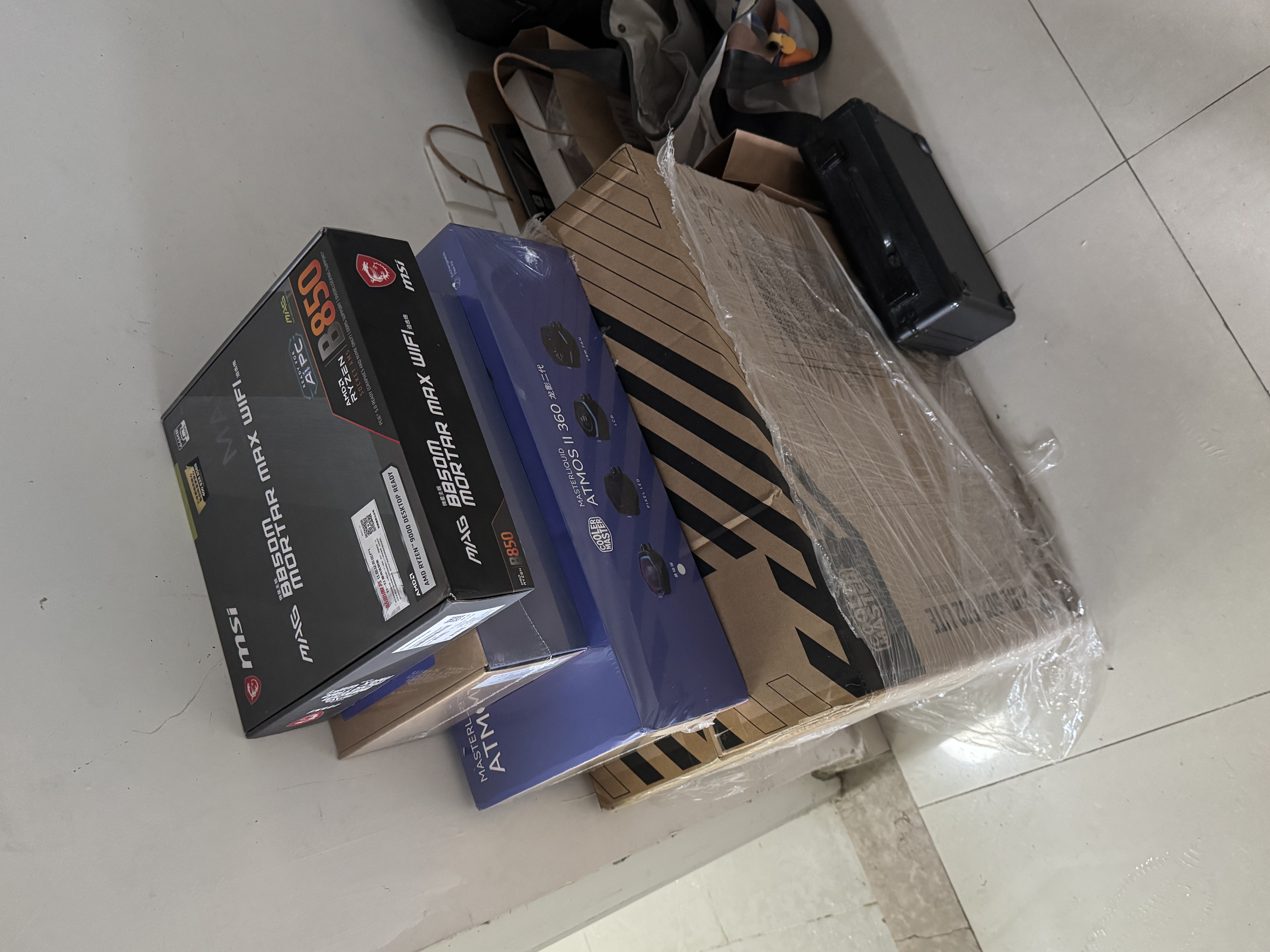 酷冷至尊（CoolerMaster）冰神G360/龙影2代ARGB CPU水冷散热器 基础版 双风格顶盖/多平台扣具/优化铜底水道/ATMOS II 实拍图