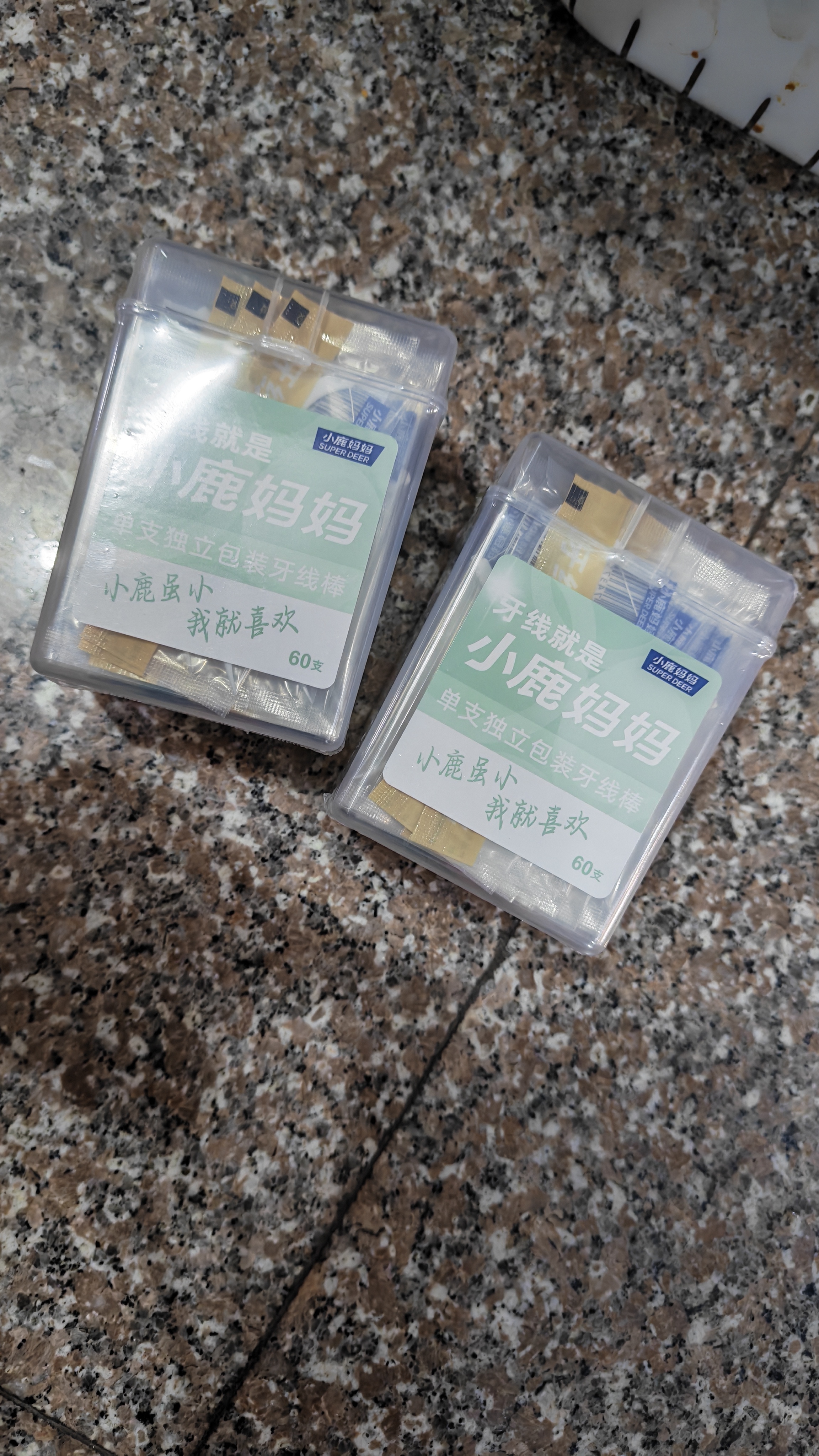小鹿妈妈 牙线棒单支便携独立包装超细牙线棒牙线盒家庭装餐厅牙签 240支 实拍图