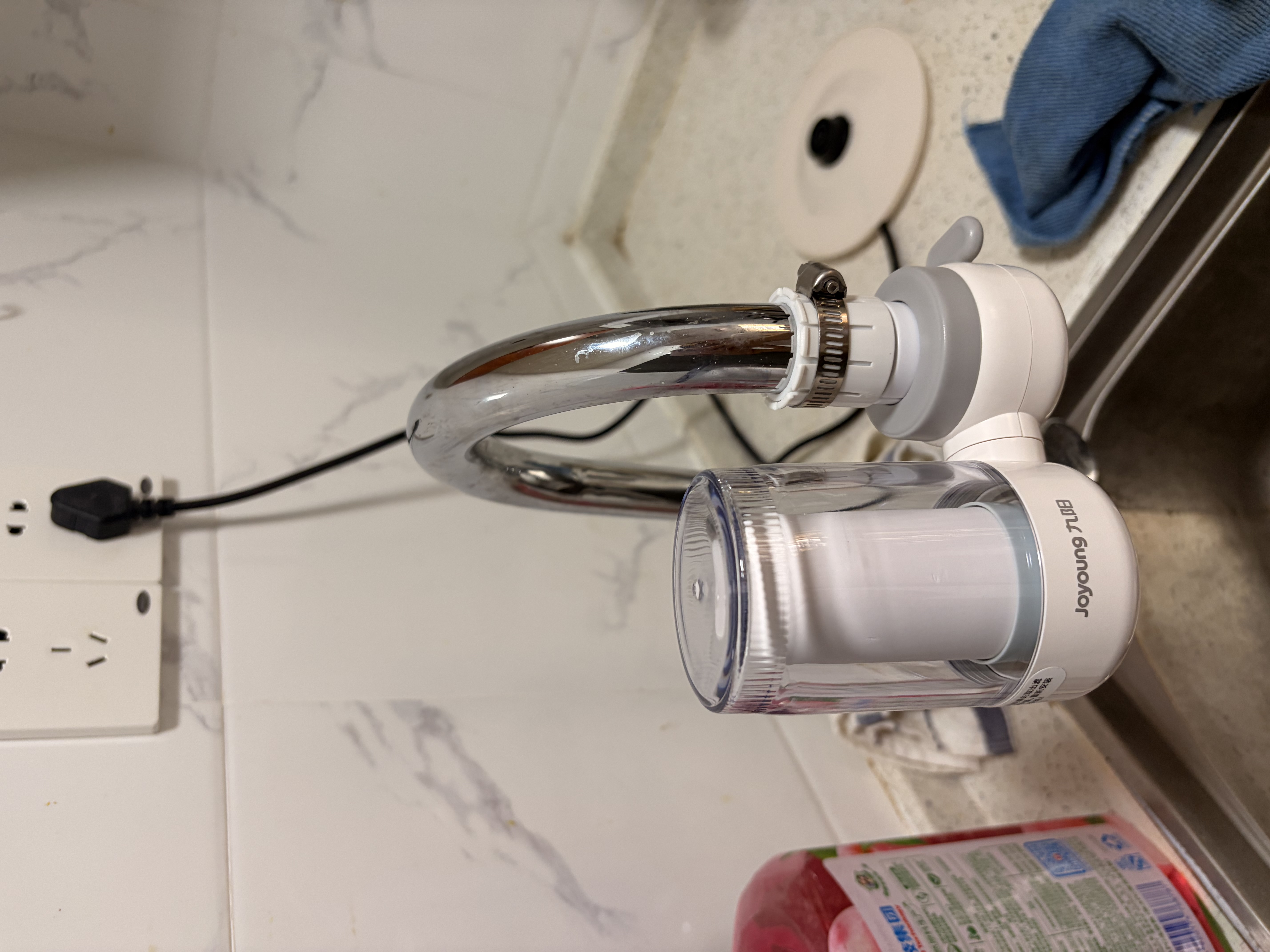 九阳（Joyoung）龙头净水器除氯除味可视化全新升级龙头机一机四芯套装JYW-RT1800 实拍图
