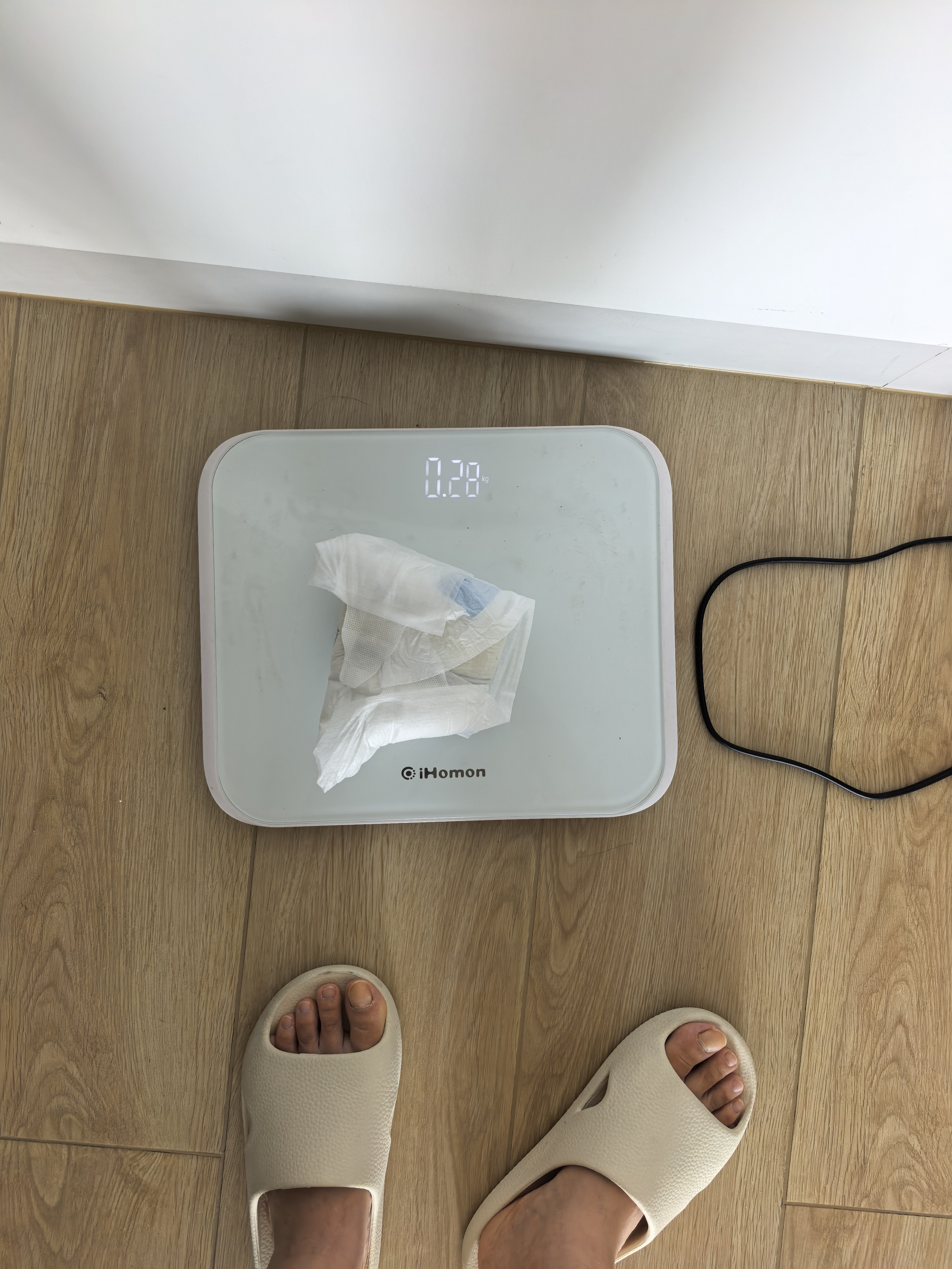 露安适（Lelch）黑金柔夜用纸尿裤L42片(9-14kg)柔护羽柔裤夏季超薄 婴儿尿不湿 实拍图