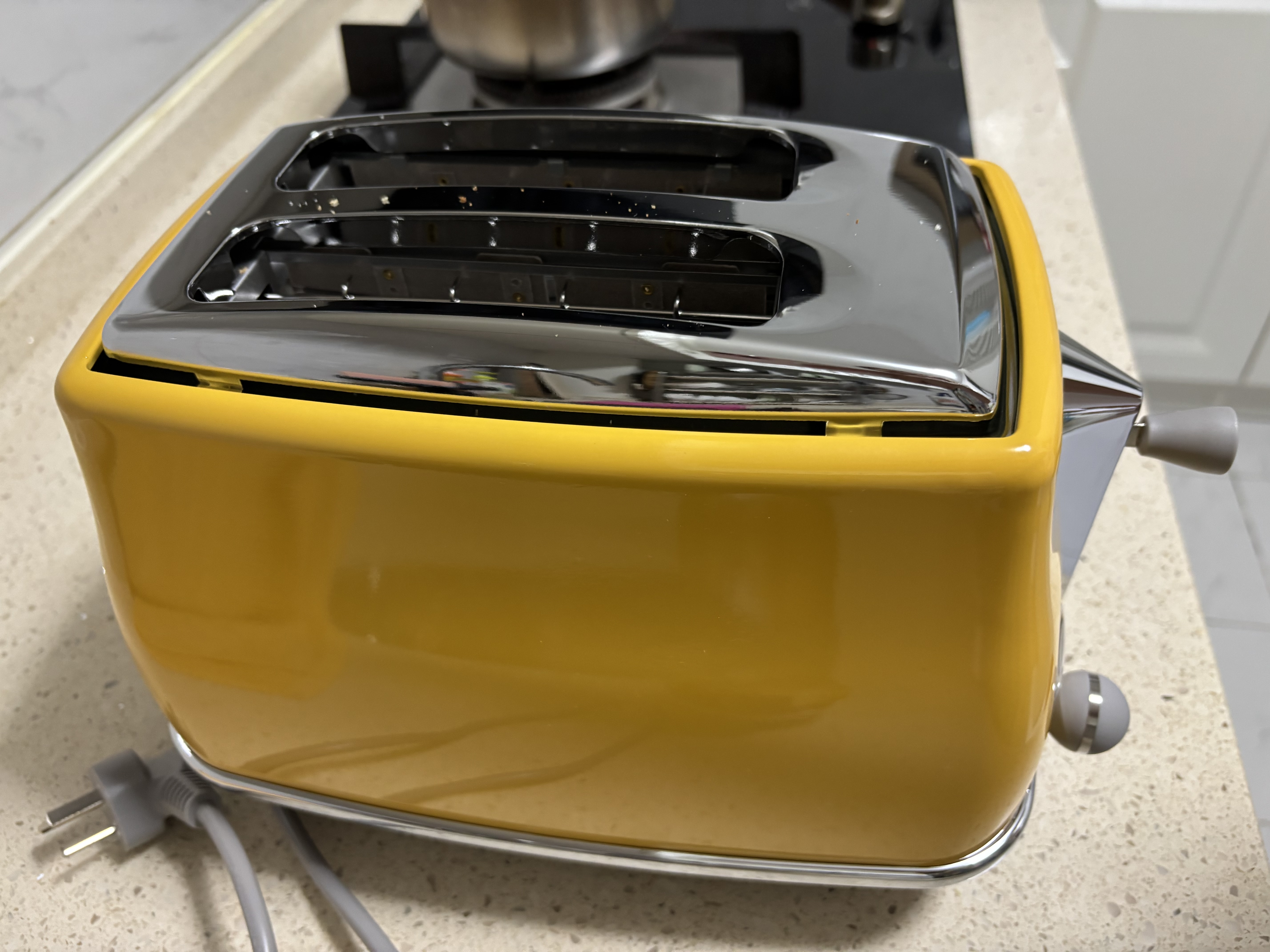 德龙（Delonghi）面包机 家用吐司机烤面包机 复古小型面包片加热早餐多士炉 CTOC2003.Y 波西塔诺黄 礼物 实拍图