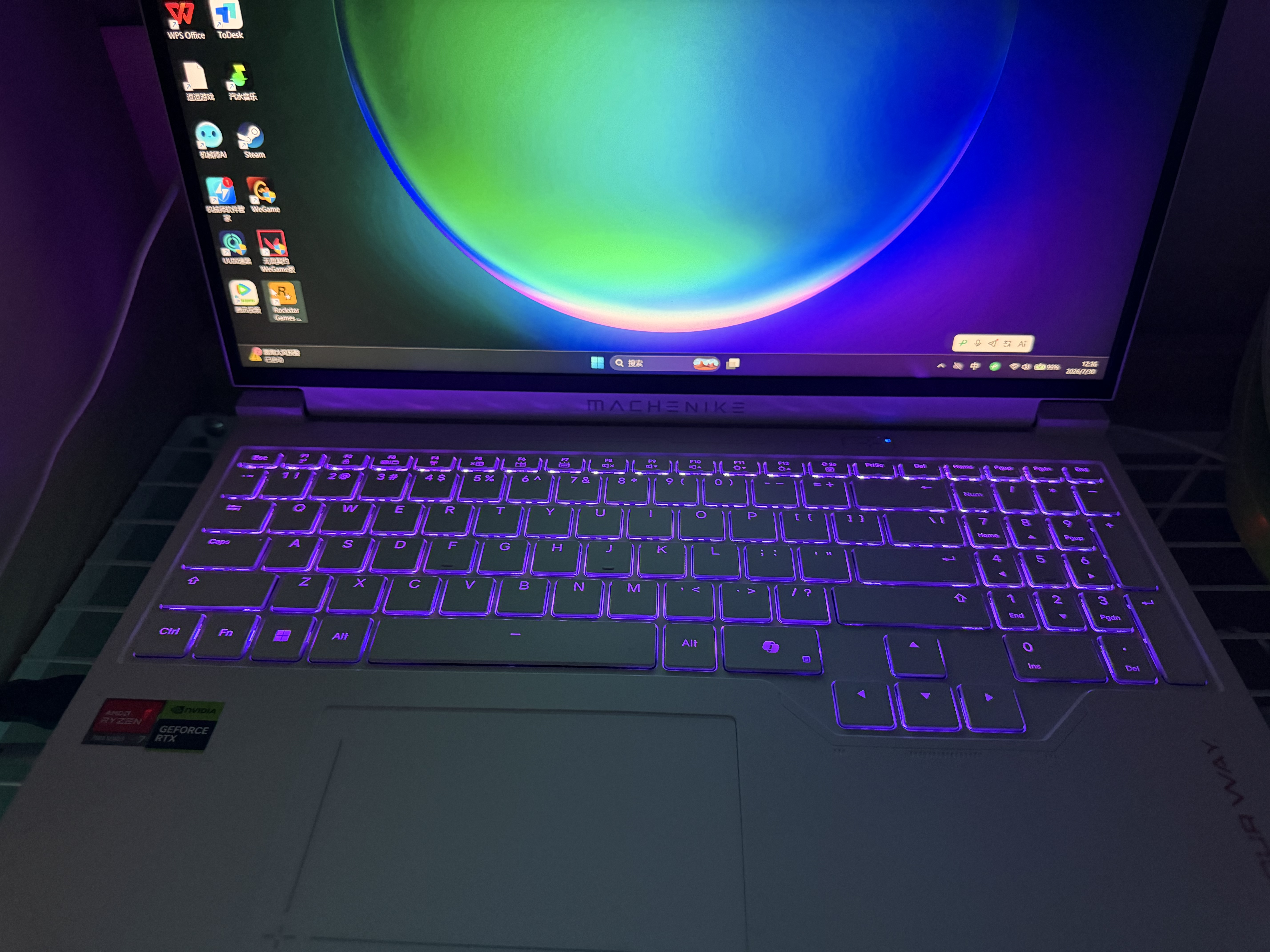 机械师曙光16S【入学核心装备】学生AI办公游戏本笔记本电脑R7HX RTX5060 180Hz 2.5K 16G1T白色 国补 实拍图