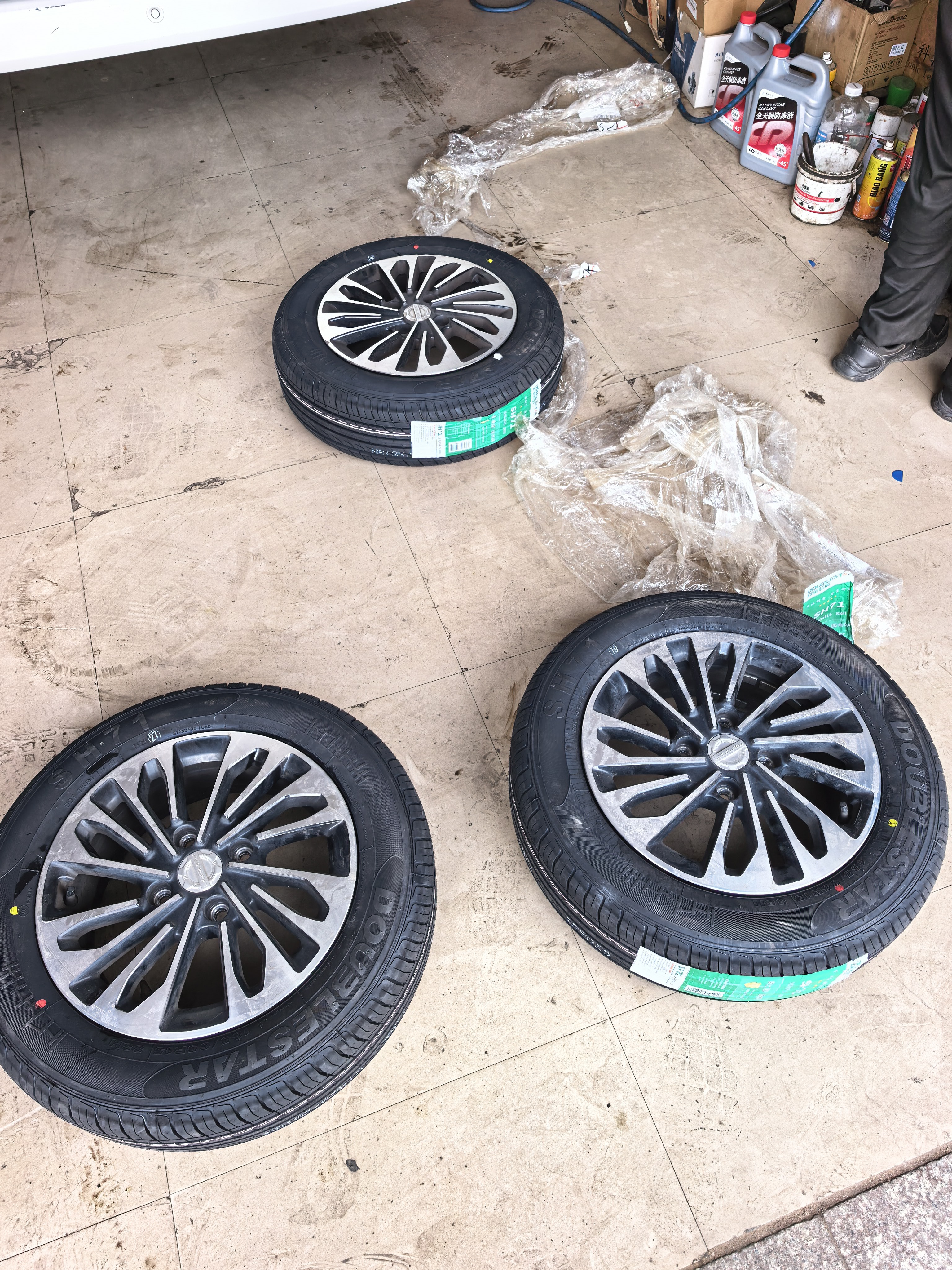 双星JUOGO轮胎 185/65R15 88H SH71适配轩逸/悦纳/爱丽舍/欧尚A600 实拍图