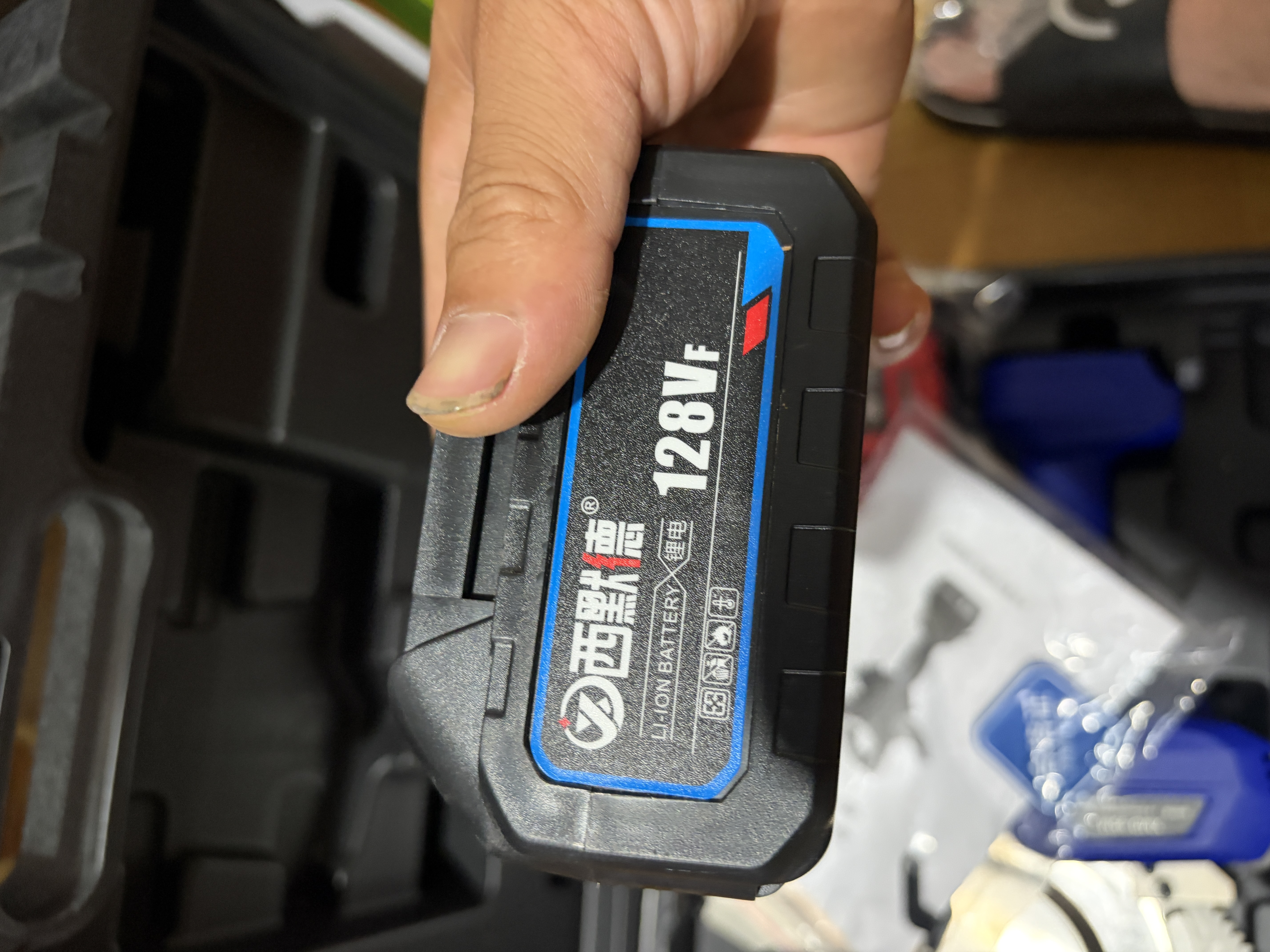 德国电动电缆剪刀充电棘轮液压剪齿轮剪铜铝铠装线缆剪线钳断线钳 加强重载95型【秒剪95MM内电缆】 实拍图