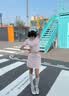 VICTORIATOURIST运动套装女瑜伽健身服跑步训练羽毛球两件套短裙美背上衣自带胸垫 实拍图