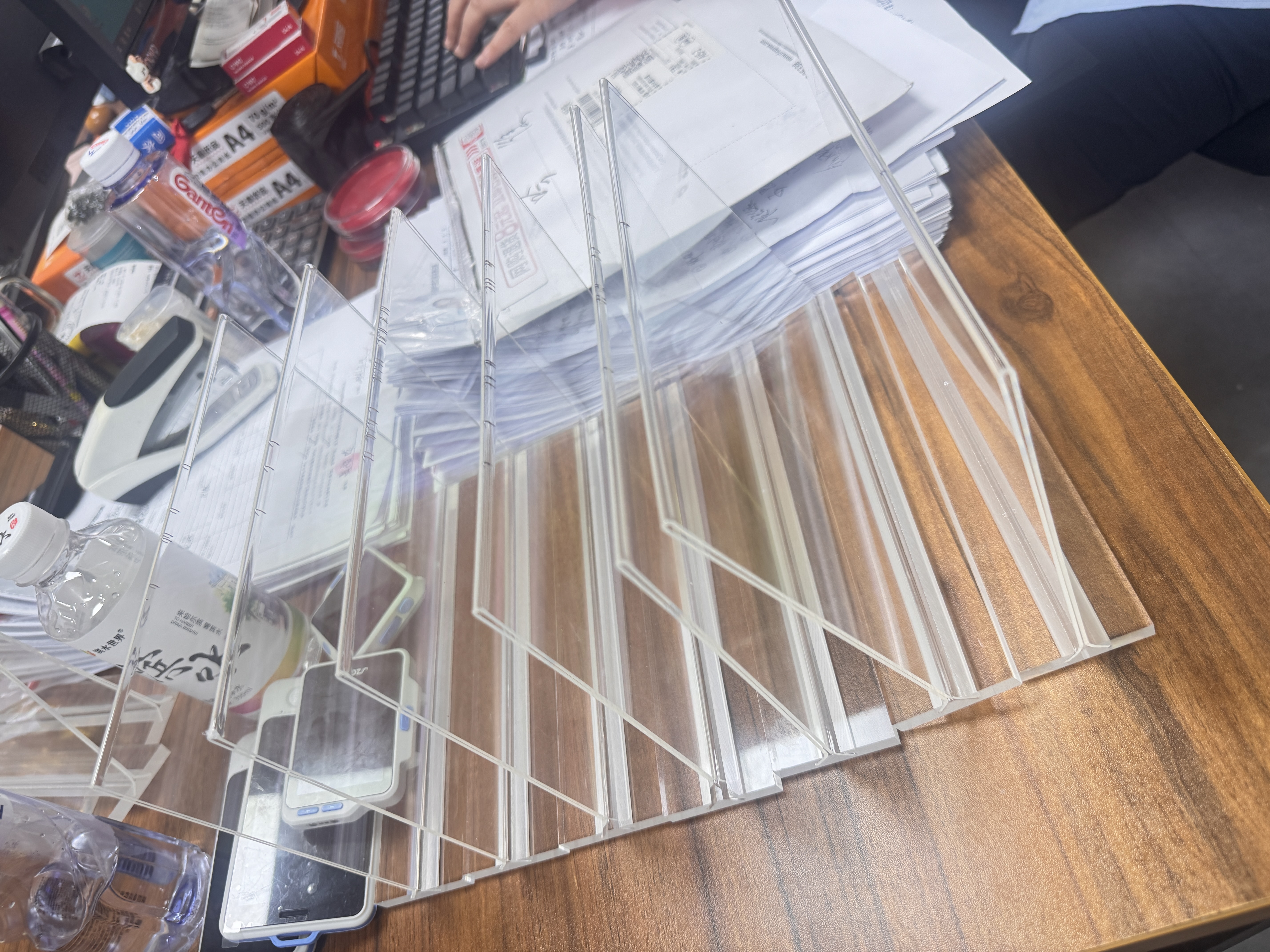 美吉万A5台卡T型亚克力展示牌桌牌双面横款台牌立牌席卡水牌亚克力板座位牌桌签牌台签会议展示牌10个装 实拍图