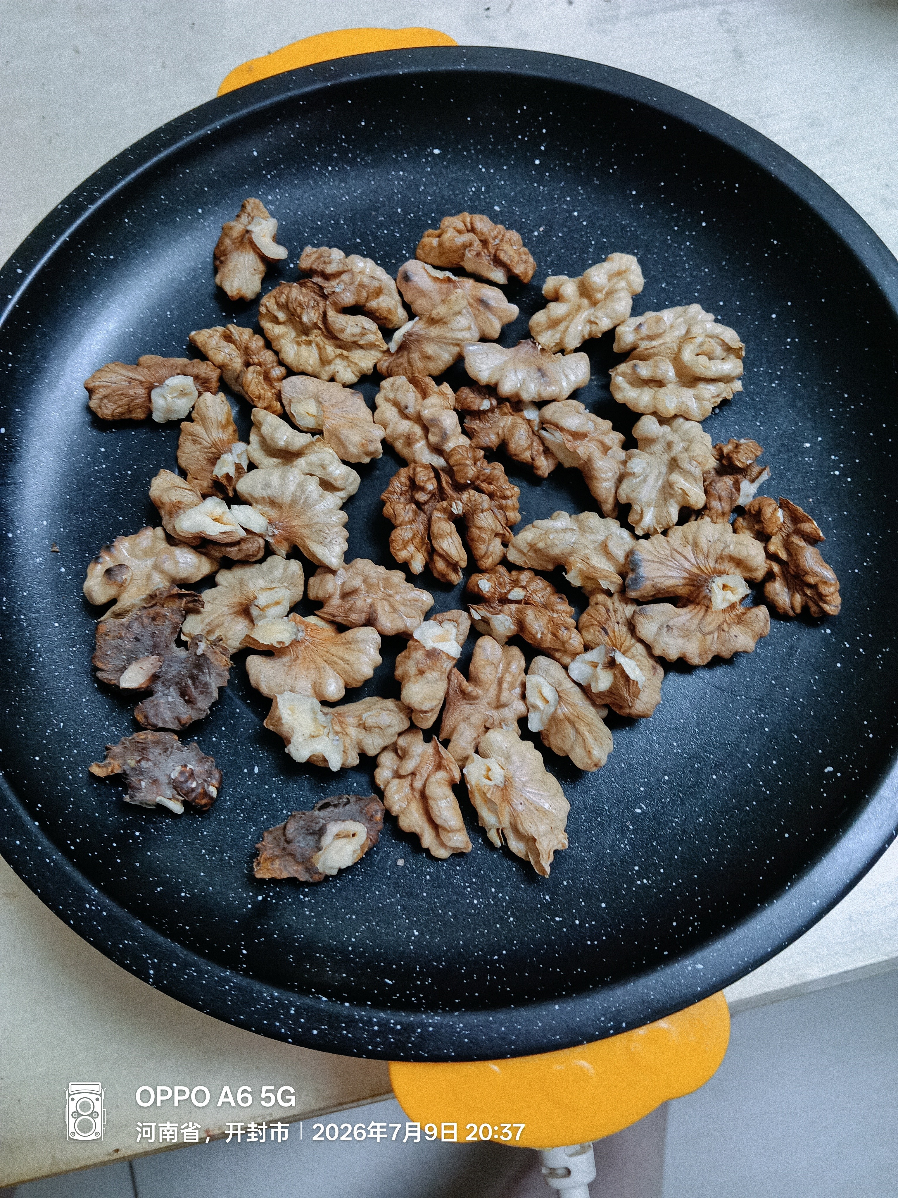 新疆纸皮核桃2025新货阿克苏薄皮孕妇专用原味生正宗 新疆185纸皮核桃500g 实拍图