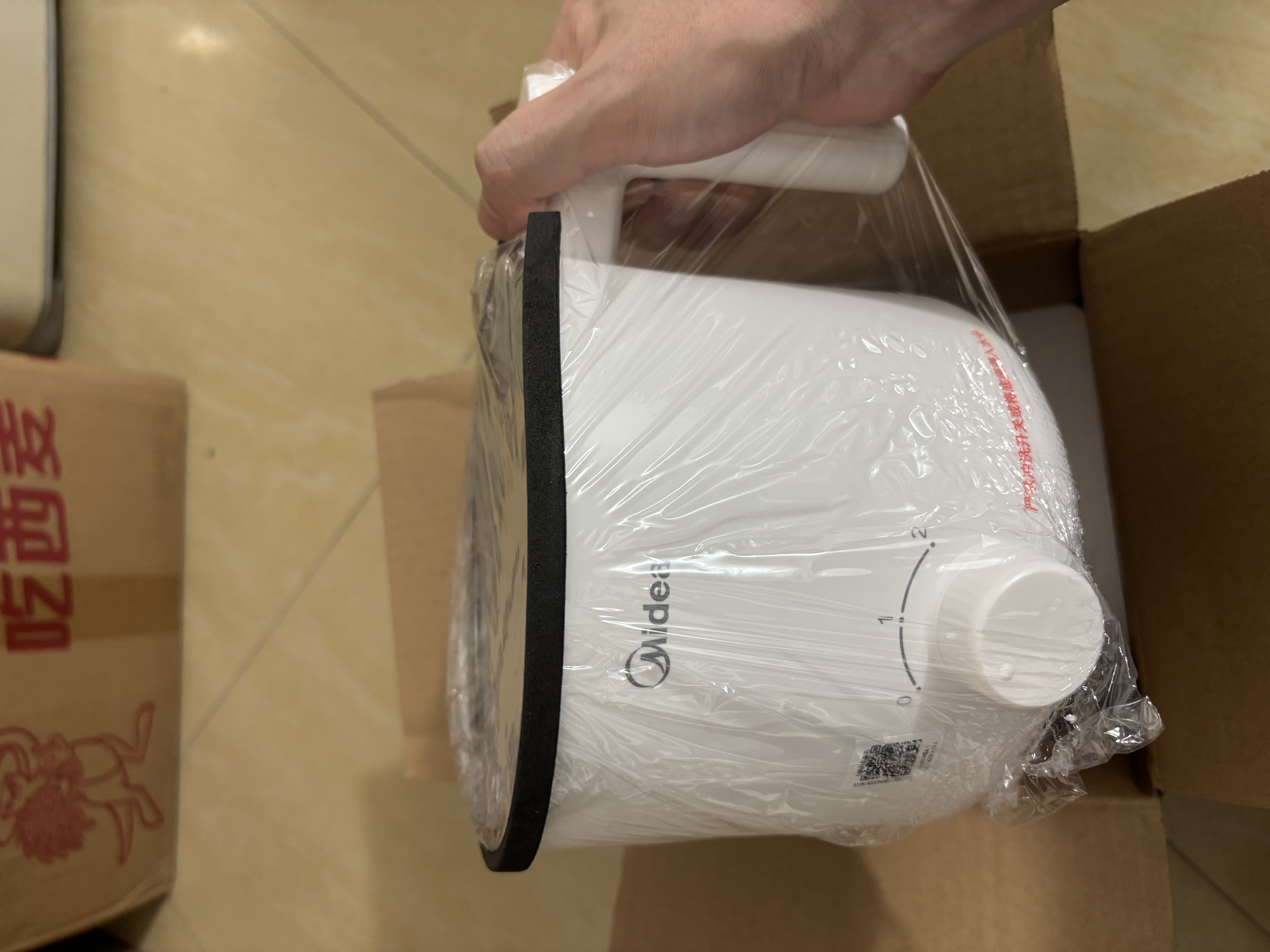 美的（Midea）【品牌直营】宿舍电煮锅不锈钢小型多功能一锅多用泡面锅小型迷你电煮锅小电锅便携式煮面锅电火锅 1.7L 【304内胆 0涂层】XZE1611 实拍图