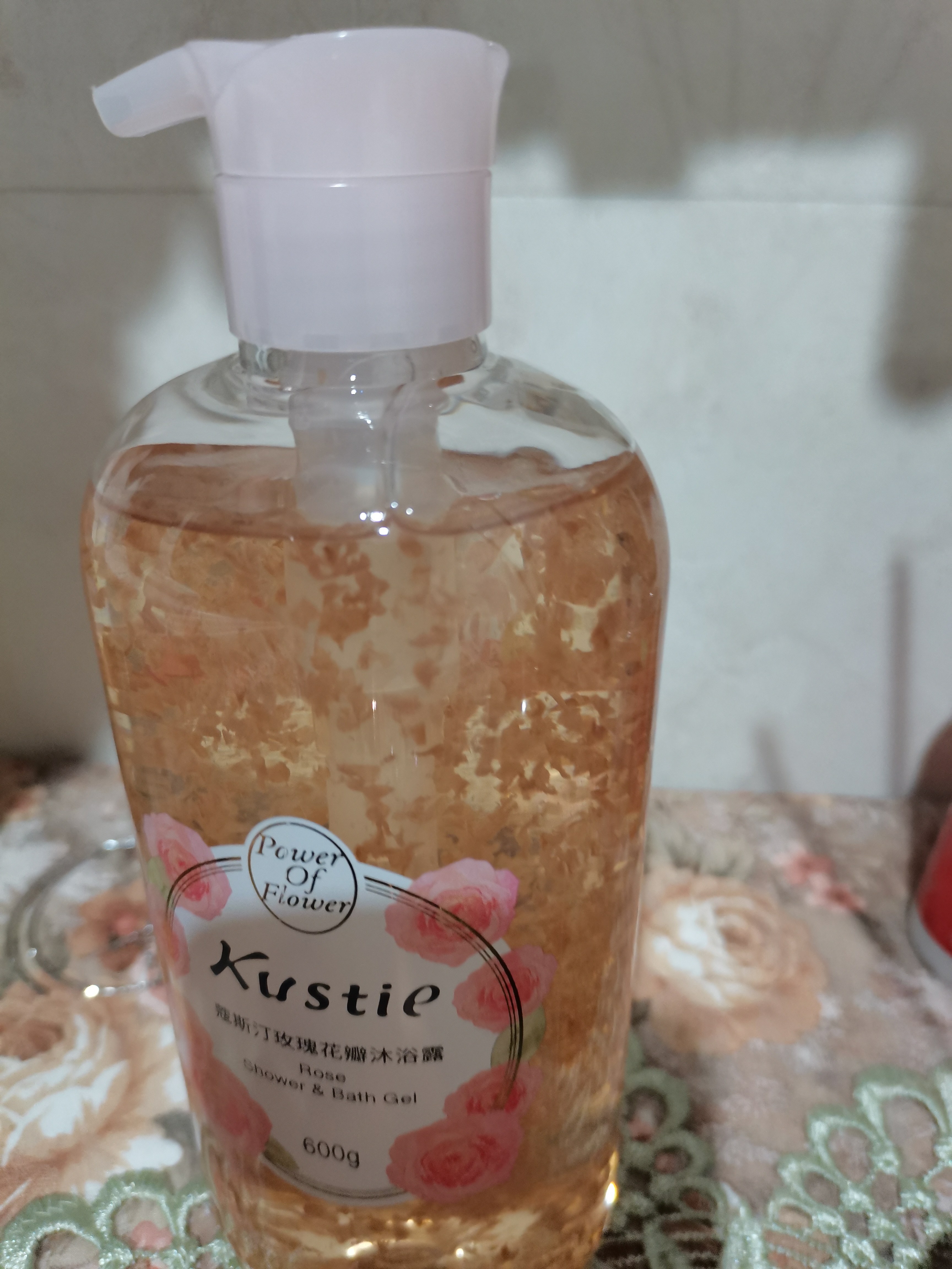 蔻斯汀玫瑰花瓣沐浴露600g 香氛沐浴持久留香泡沫丰富 实拍图