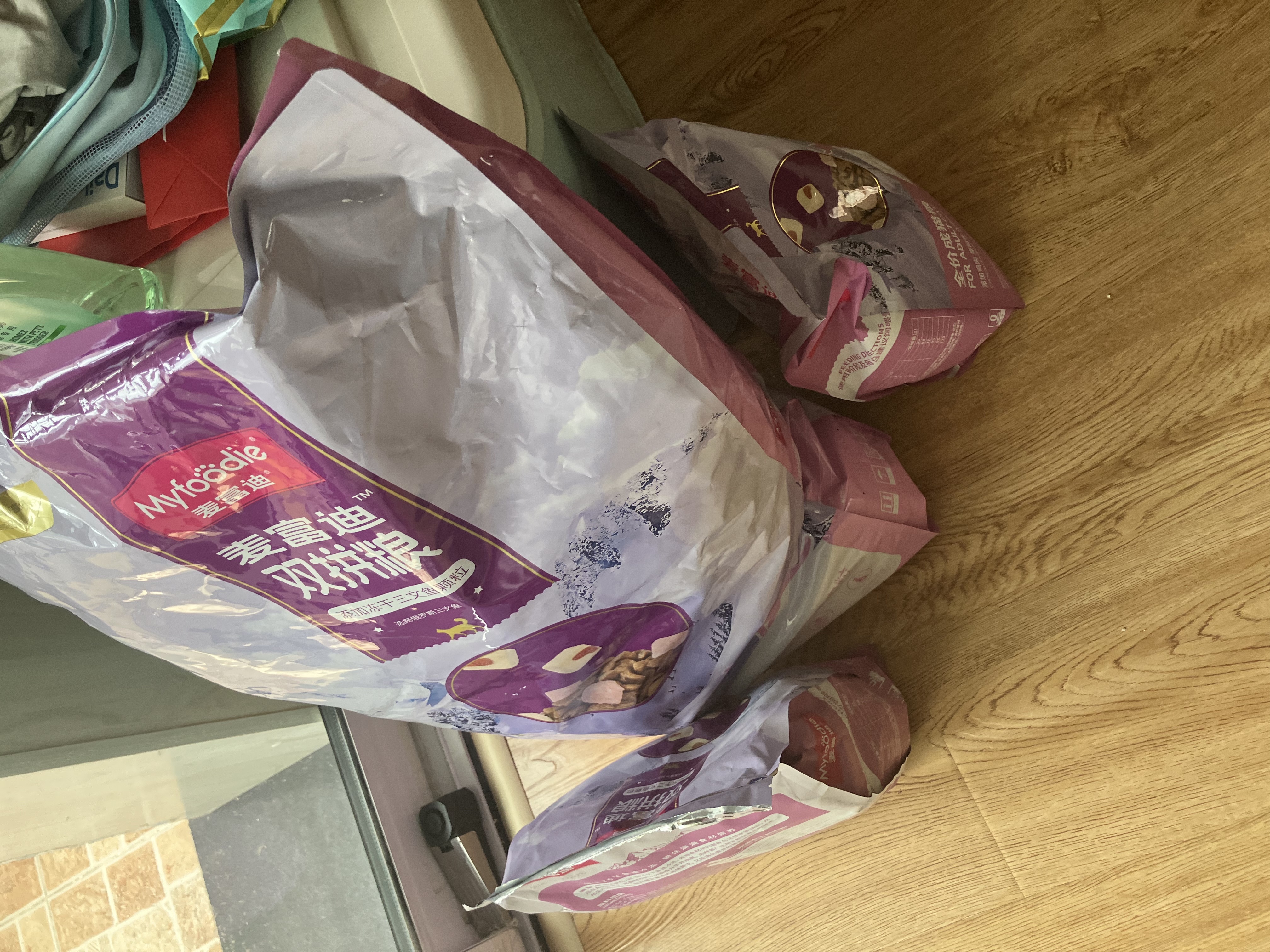 麦富迪猫粮 超肉粒冻干双拼猫粮美毛护肠胃三文鱼16kg/32斤 实拍图