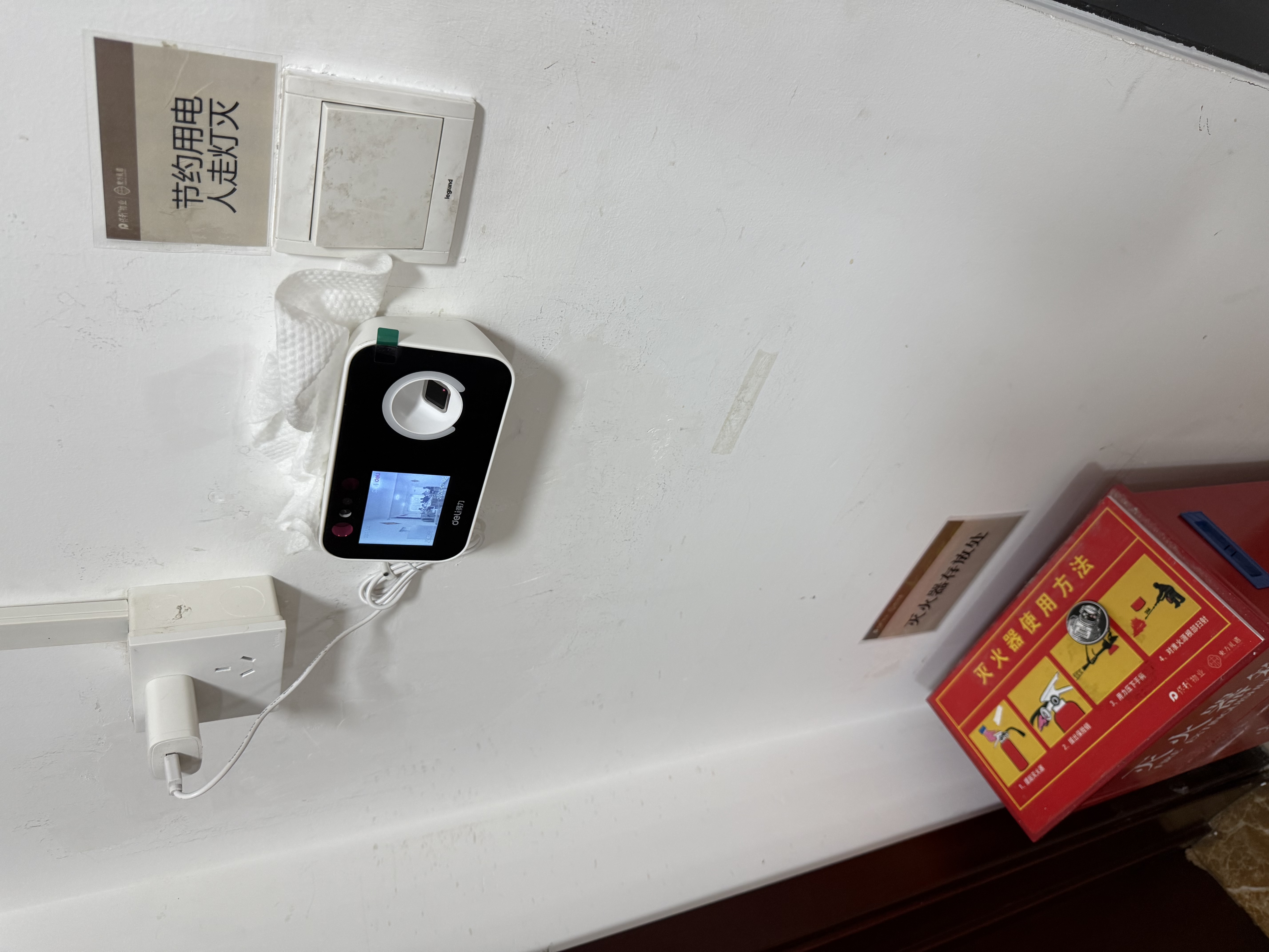 得力考勤机打卡机 刷脸指纹掌静脉一体机人脸识别 自带4G网络终身免流无需wifi商超工厂办公打卡D36-4G 实拍图