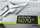 影驰GeForce RTX 5070 Ti 金属大师 白 OC 16GB GDDR7 DLSS 4.5 游戏设计AI本地部署NVIDIA英伟达显卡 实拍图