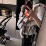 ERGObaby二狗背带婴儿抱娃神器四季透气外出旅行遛娃神器解放双手 【重磅升级】Omni Deluxe灰送口水巾 实拍图