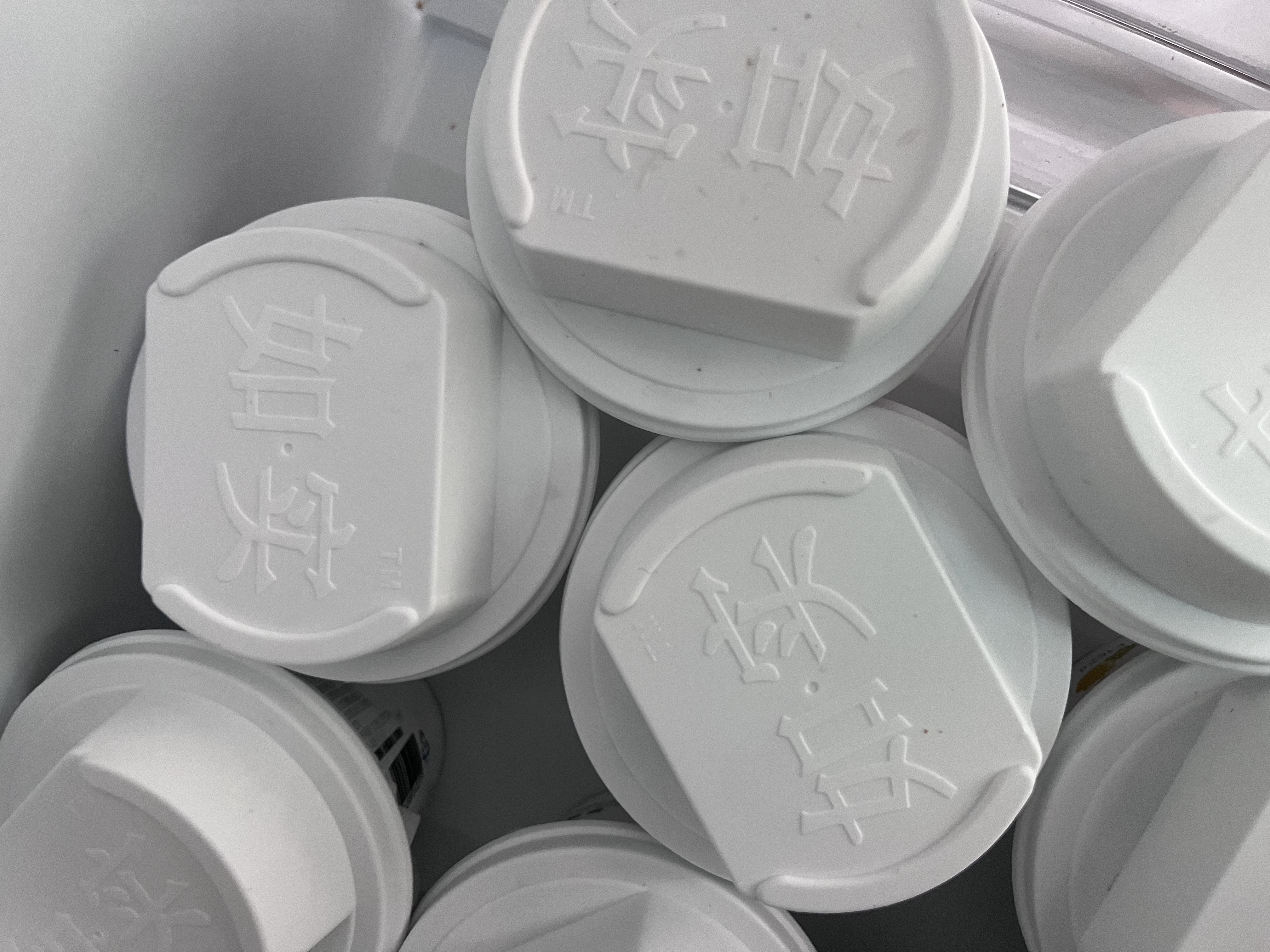 光明如实纯净发酵乳（单杯135g）原味酸牛奶 0蔗糖无添加 健康轻食 【内+洋槐蜂蜜】原味135g*12杯 实拍图