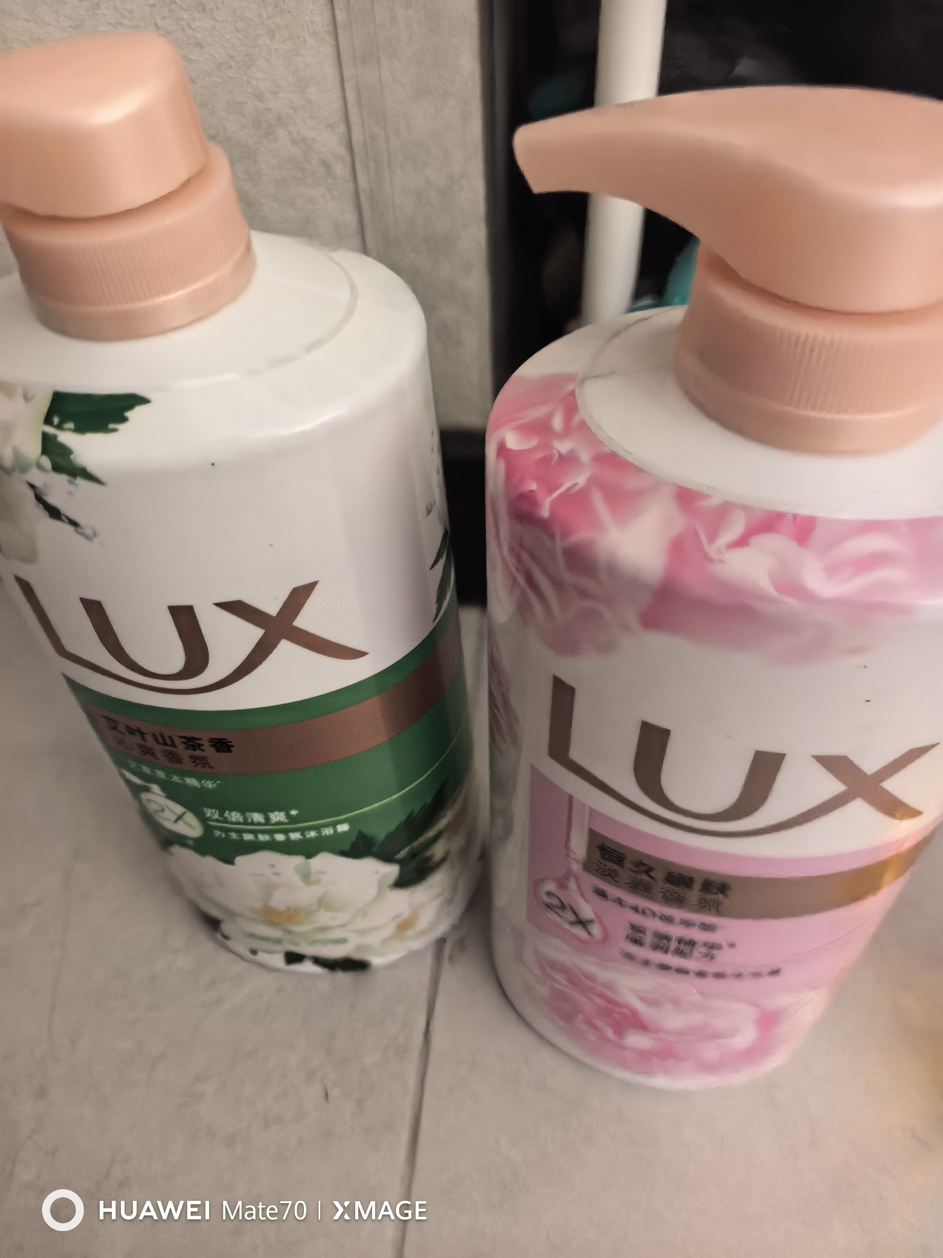 力士（LUX）(LUX)沐浴露 恒久嫩肤 淡雅香氛 娇肤香氛沐浴乳1000g留香 实拍图