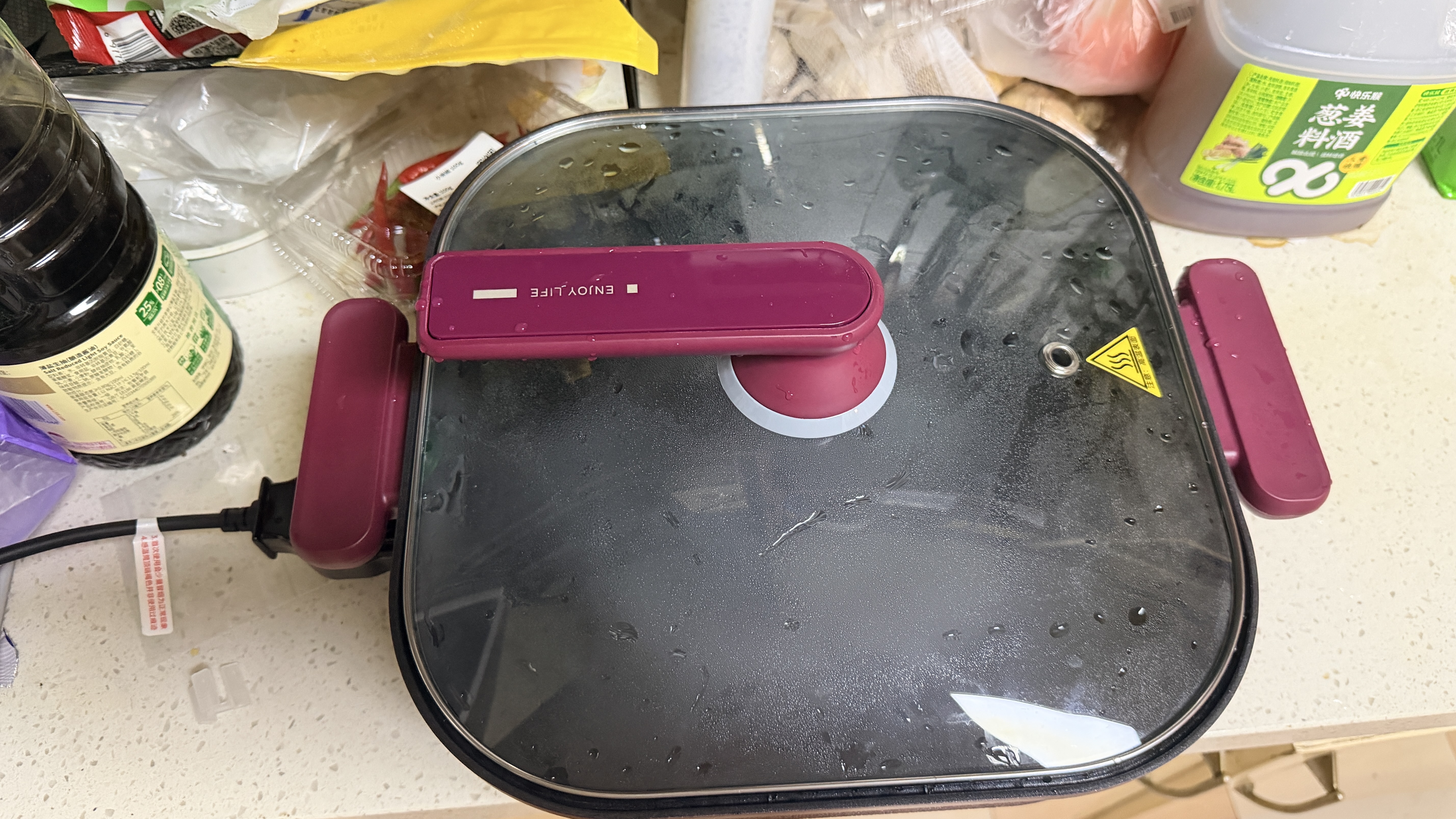 美的（Midea）电火锅 电炒锅 电煮锅 电锅一体多功能锅 家用6.5L大容量多用途锅烤肉涮火锅锅具火锅专用锅 6.5L 【1800W猛火速沸】HGE3030T03 实拍图