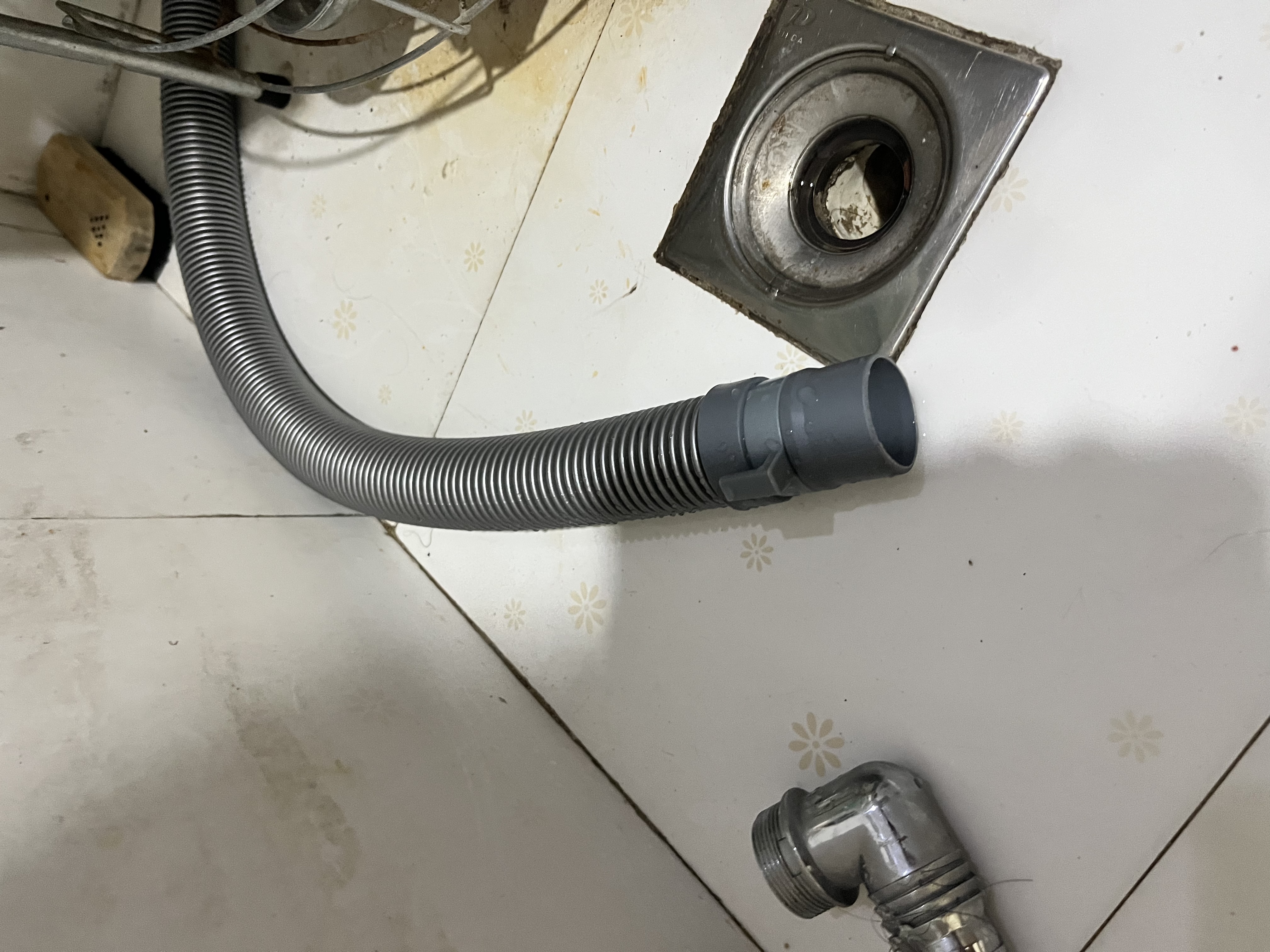 海立3XP洗衣机排水管延长下水管出水管海尔通用4米加厚PE＋EVA 实拍图