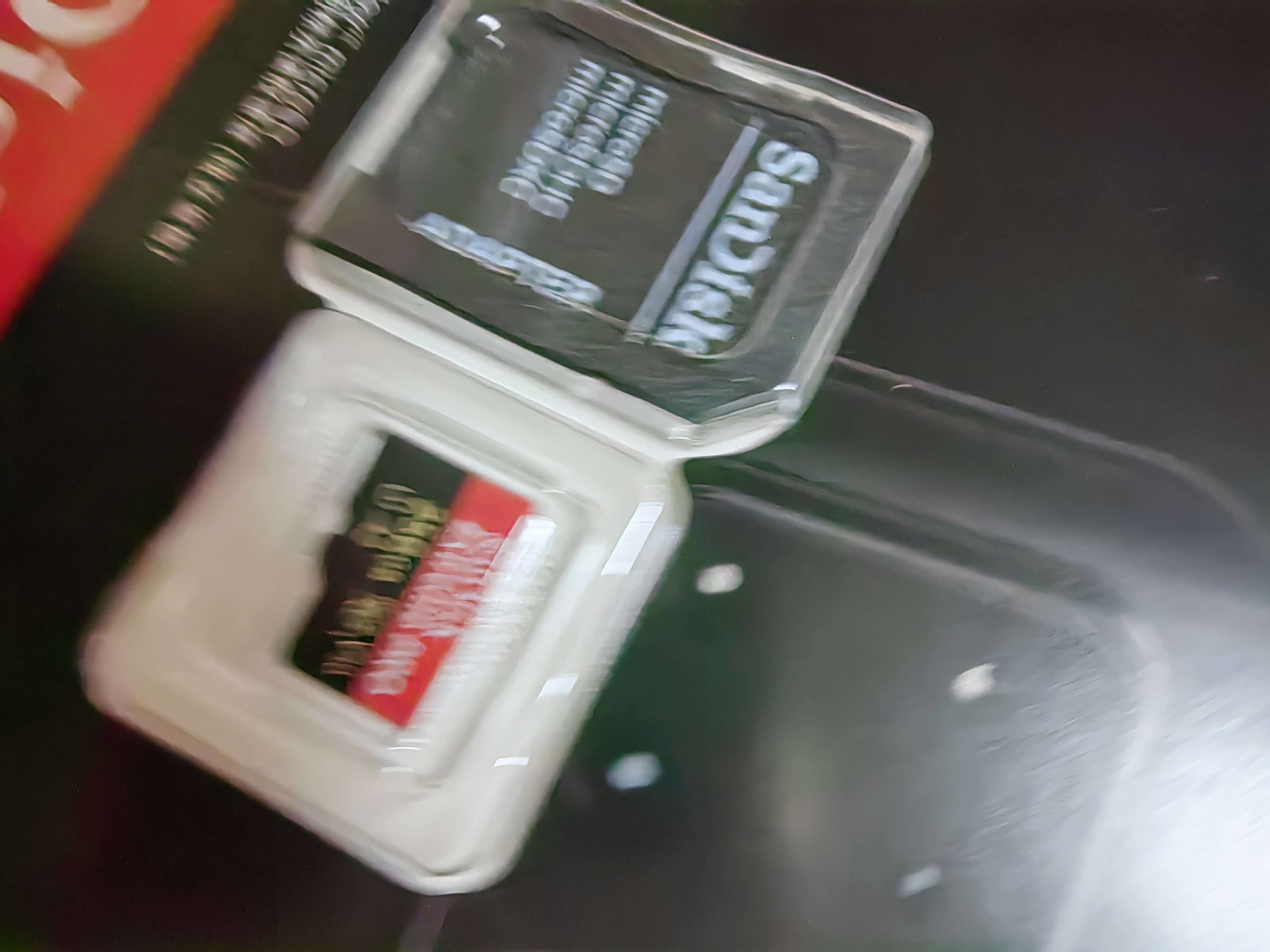 闪迪（SanDisk）256GB TF（MicroSD）内存卡 A2 4K V30 U3 C10 至尊超极速移动存储卡 读速200MB/s 写速140MB/s 实拍图