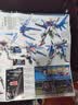 万代（BANDAI）HG1/144 HGBF 001 创战者 全装扩展 创制强袭高达 拼装中文版 实拍图