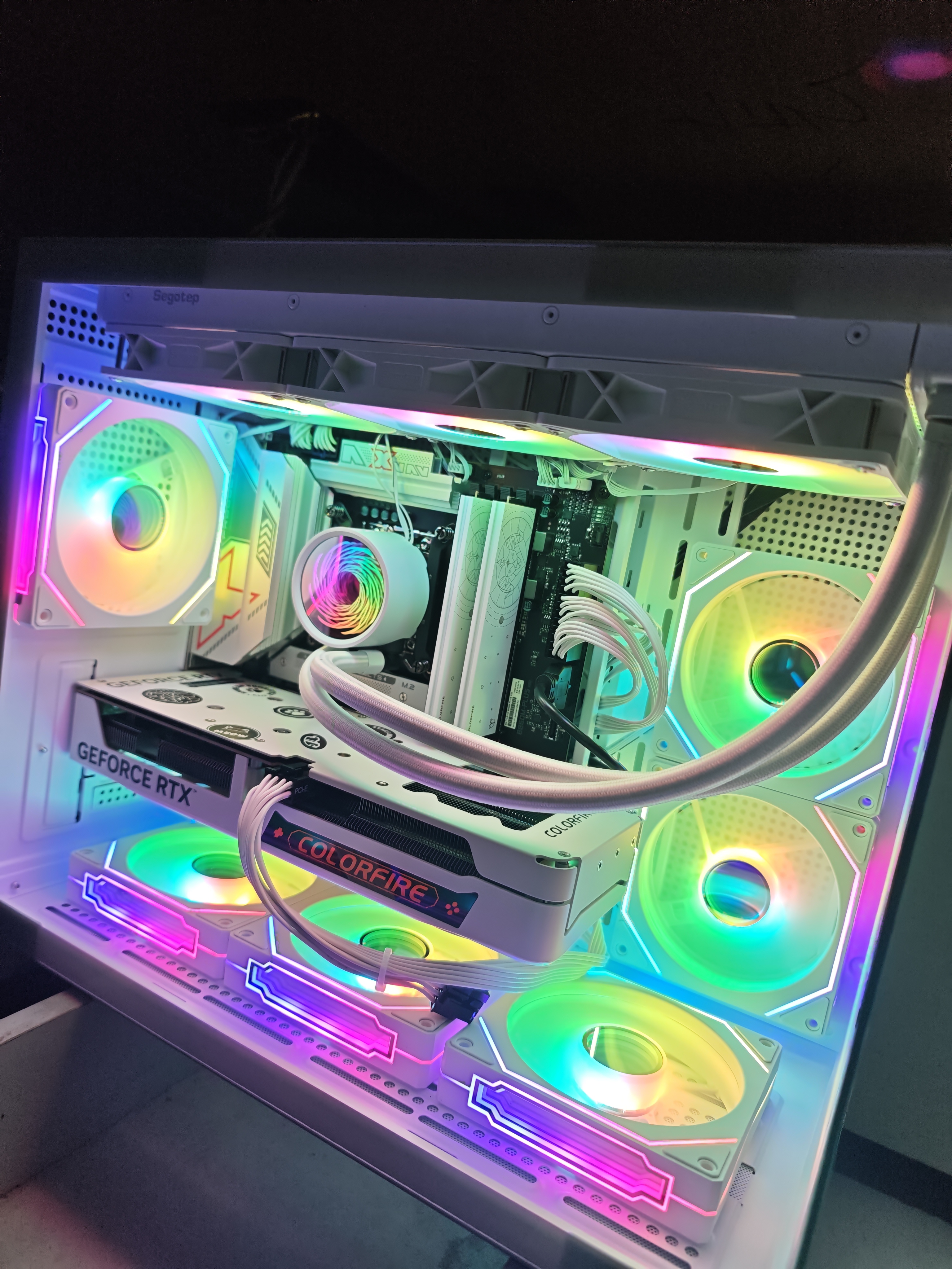 七彩虹（Colorful）海景房主机酷睿15代U5 245KF/i5 12490F搭RTX5060 5060TI电竞游戏设计办公电脑主机台式组装机 配八：245KF丨16G丨512G丨5060TI 实拍图