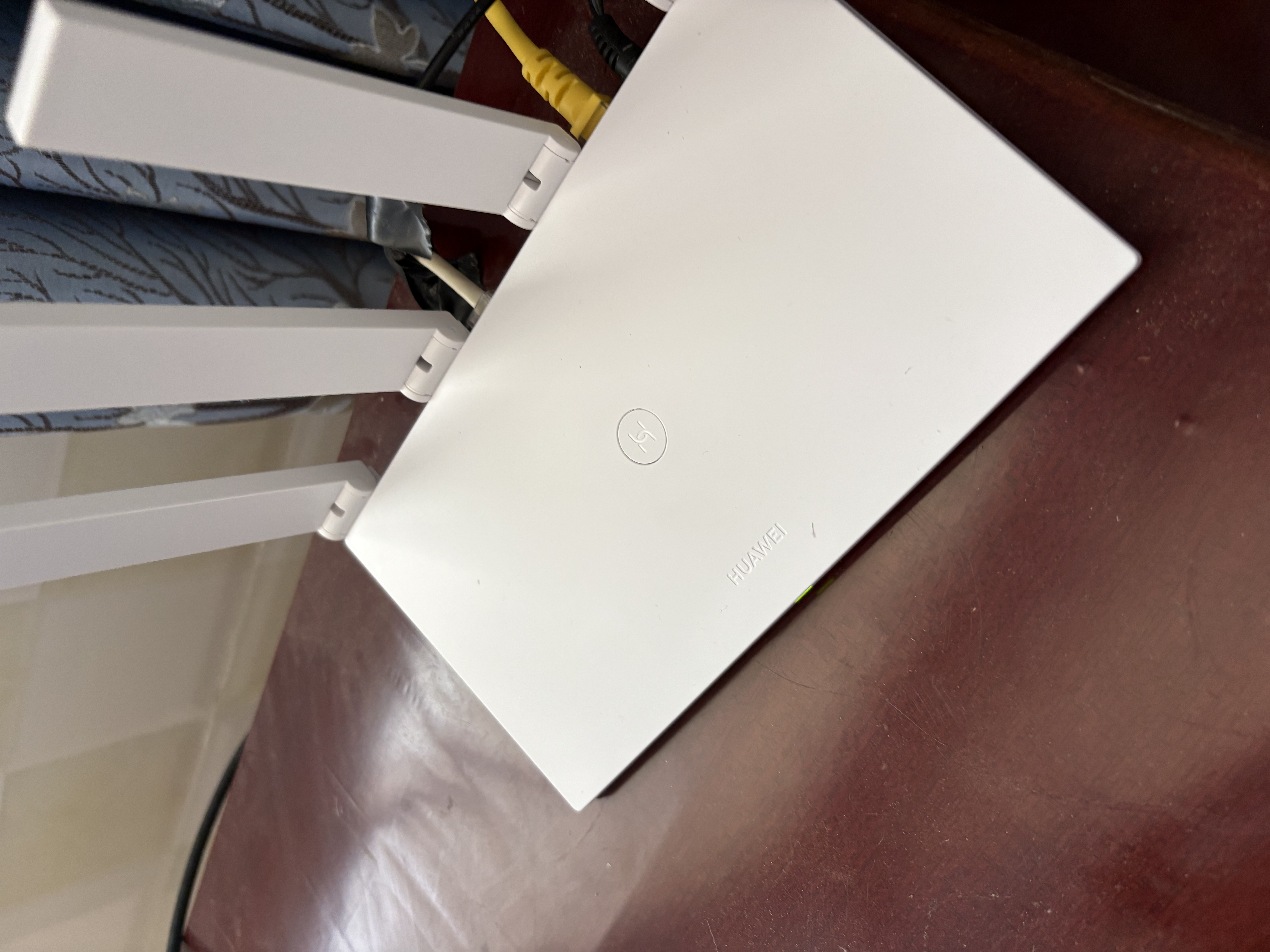 华为路由器全千兆家用WiFi6+无线5G穿墙王信号放大器增强器7游戏宽带路由宿舍电竞路由器漏油器 WiFi6【无线传输1500M+晒单有礼送】 5G双频+手游加速+全千兆网口+30天免费试用 实拍图