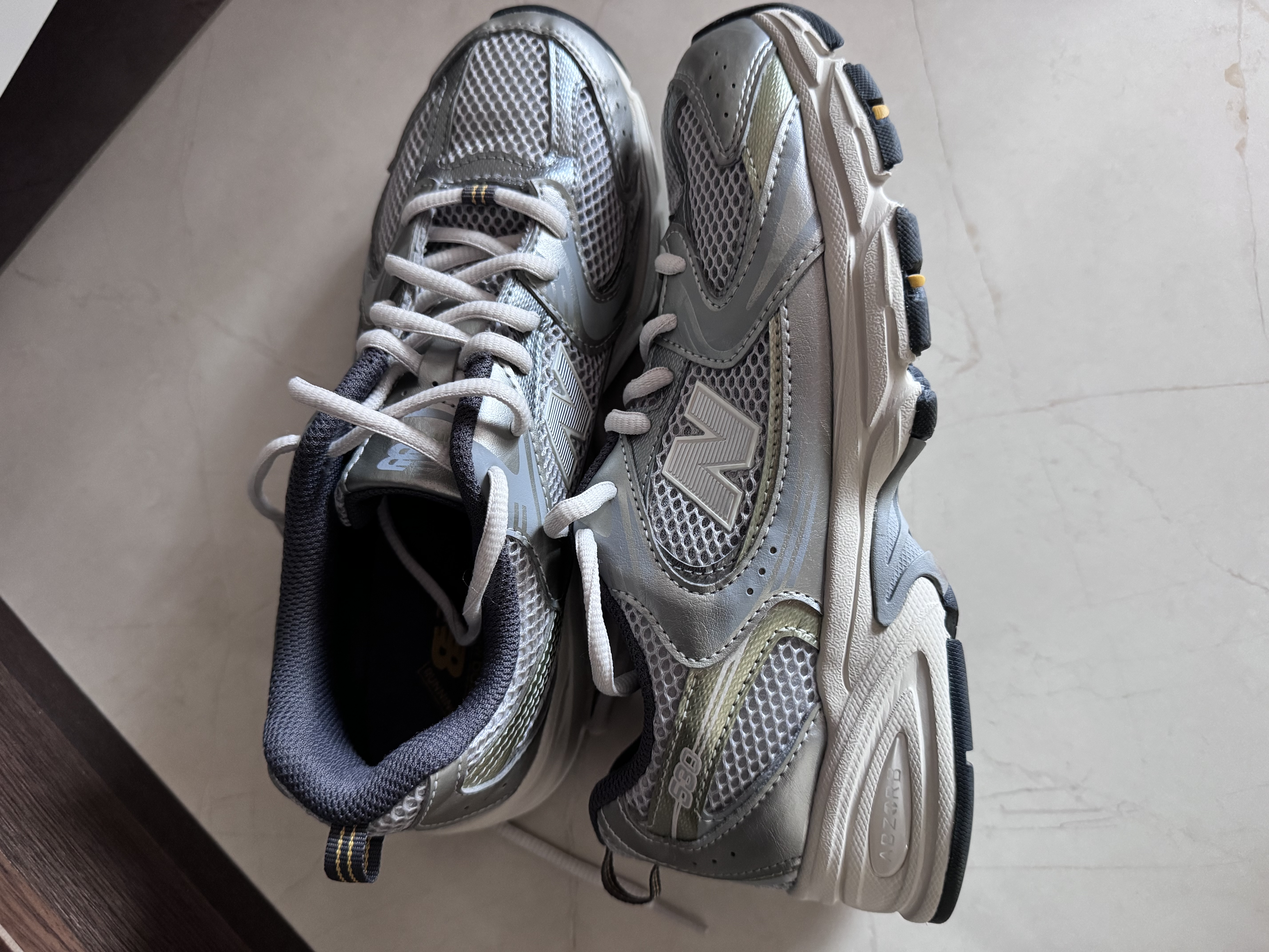 NEW BALANCE大童鞋 男童女童秋潮酷网面休闲运动鞋MR530 实拍图