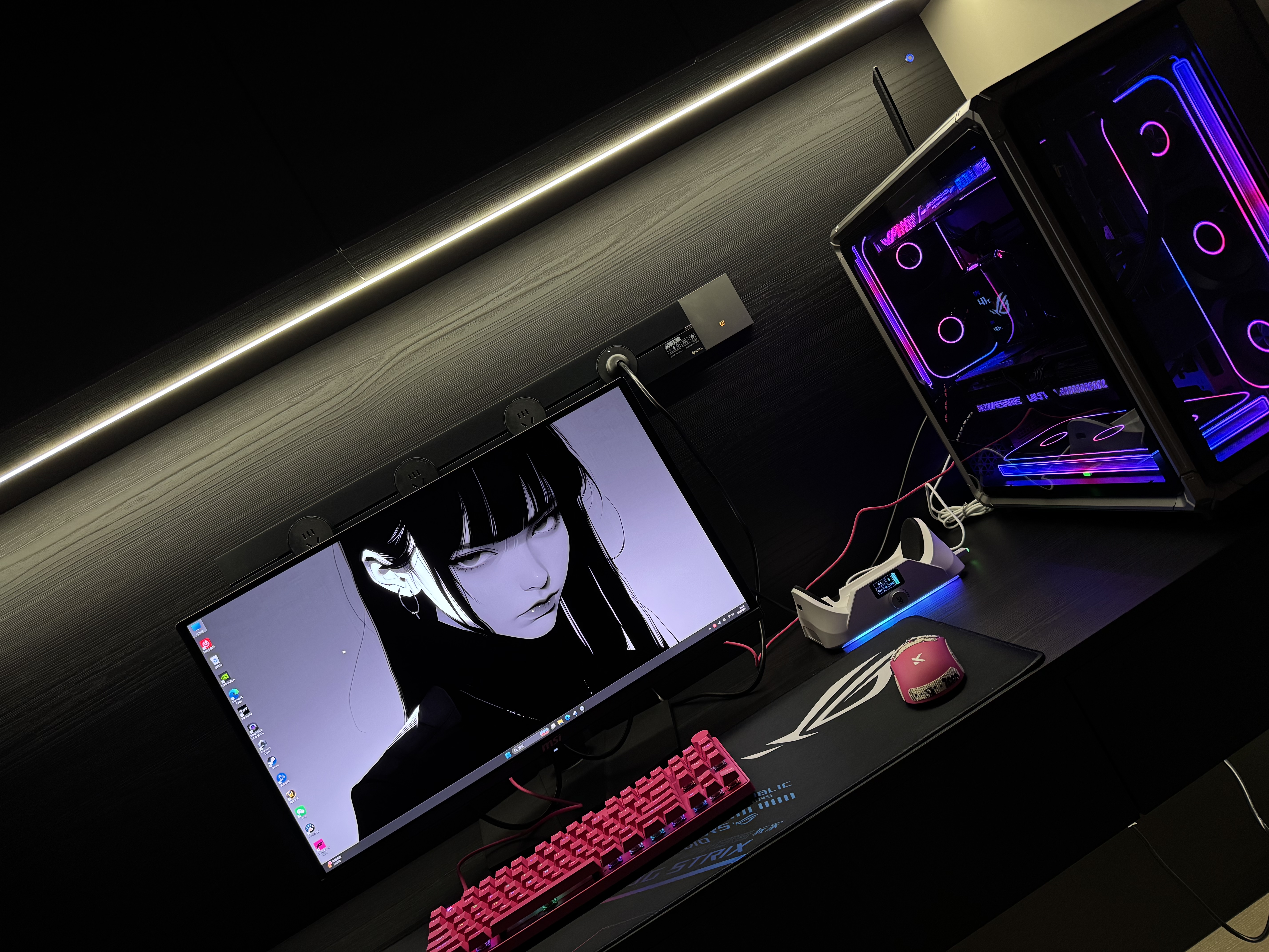 微星（MSI）流光E16 MAG 272UP QD-OLED E16 27英寸4K165Hz 三星面板QD-OLED电脑显示器HDR400游戏电竞显示屏 实拍图
