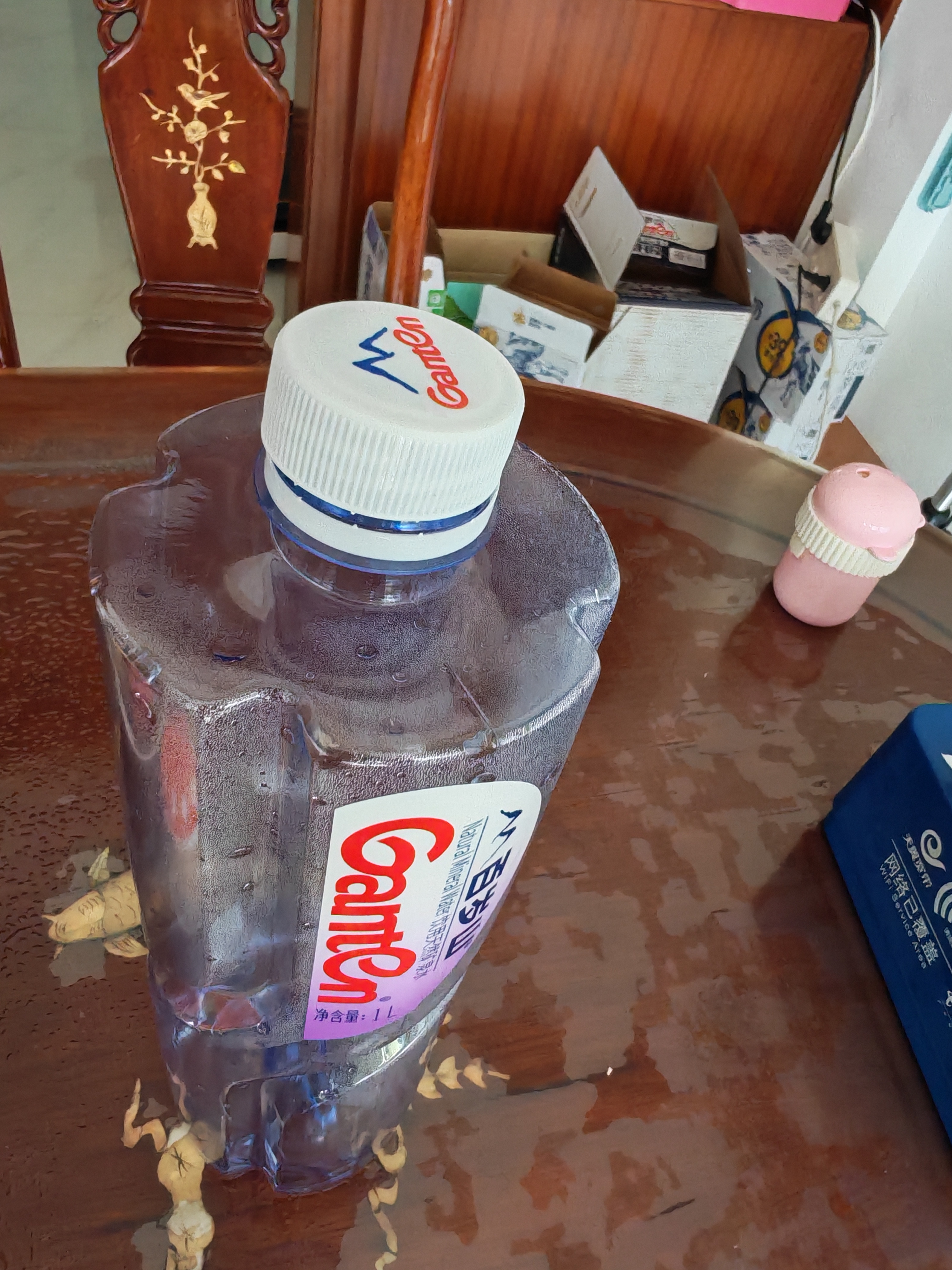 伊利纯牛奶250ml*24盒 优质乳蛋白早餐奶 4月产 实拍图
