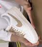 耐克NIKE男子运动鞋AIR FORCE 1 '07 LV8 ESS+休闲鞋IR7011-121白42 实拍图