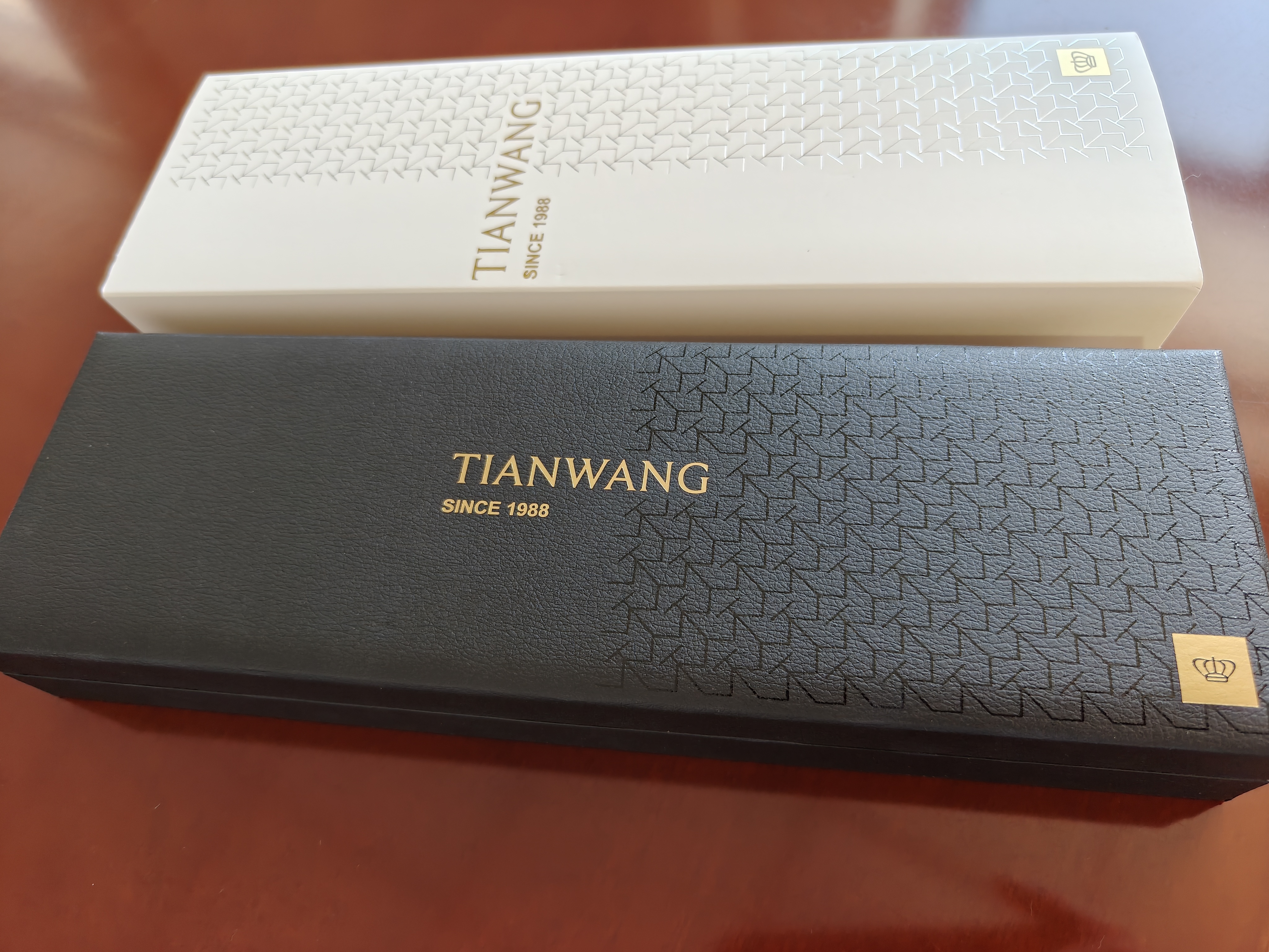 天王（TIAN WANG）男士手表机械表皮带防水品牌国表情侣对表七夕情人节礼物51001 【经典】黑盘黑带男表 实拍图