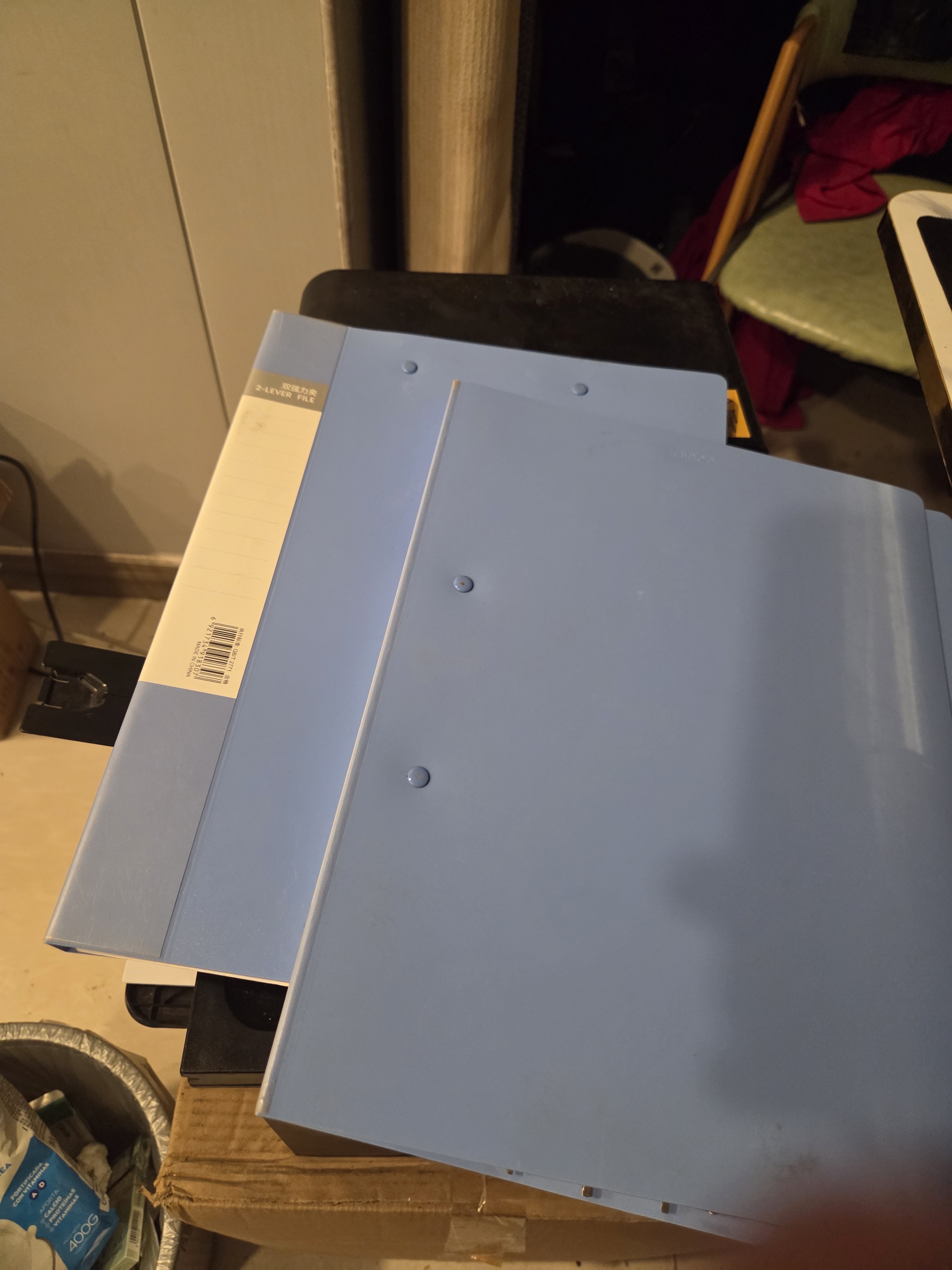 得力（deli）【超级爆款】5只A4金属双强力夹硬文件夹办公用品大容量试卷收纳资料夹诗朗诵签约夹板 33296蓝色 实拍图