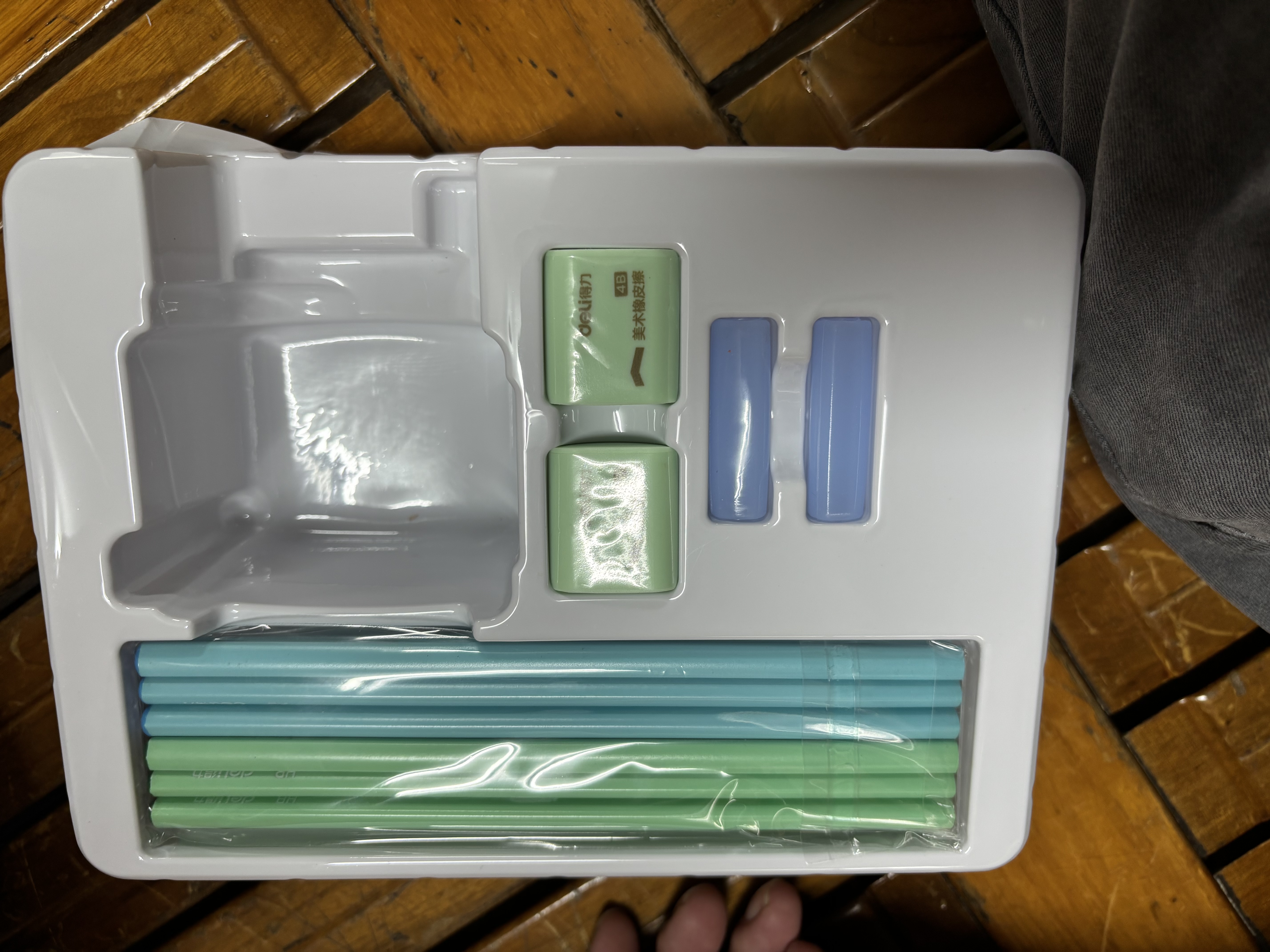 得力（deli）萌咿系列学生文具礼盒套装1-2年级铅笔卷笔刀橡皮握笔器伴手礼考试文具生日中高考开学礼物17件 实拍图