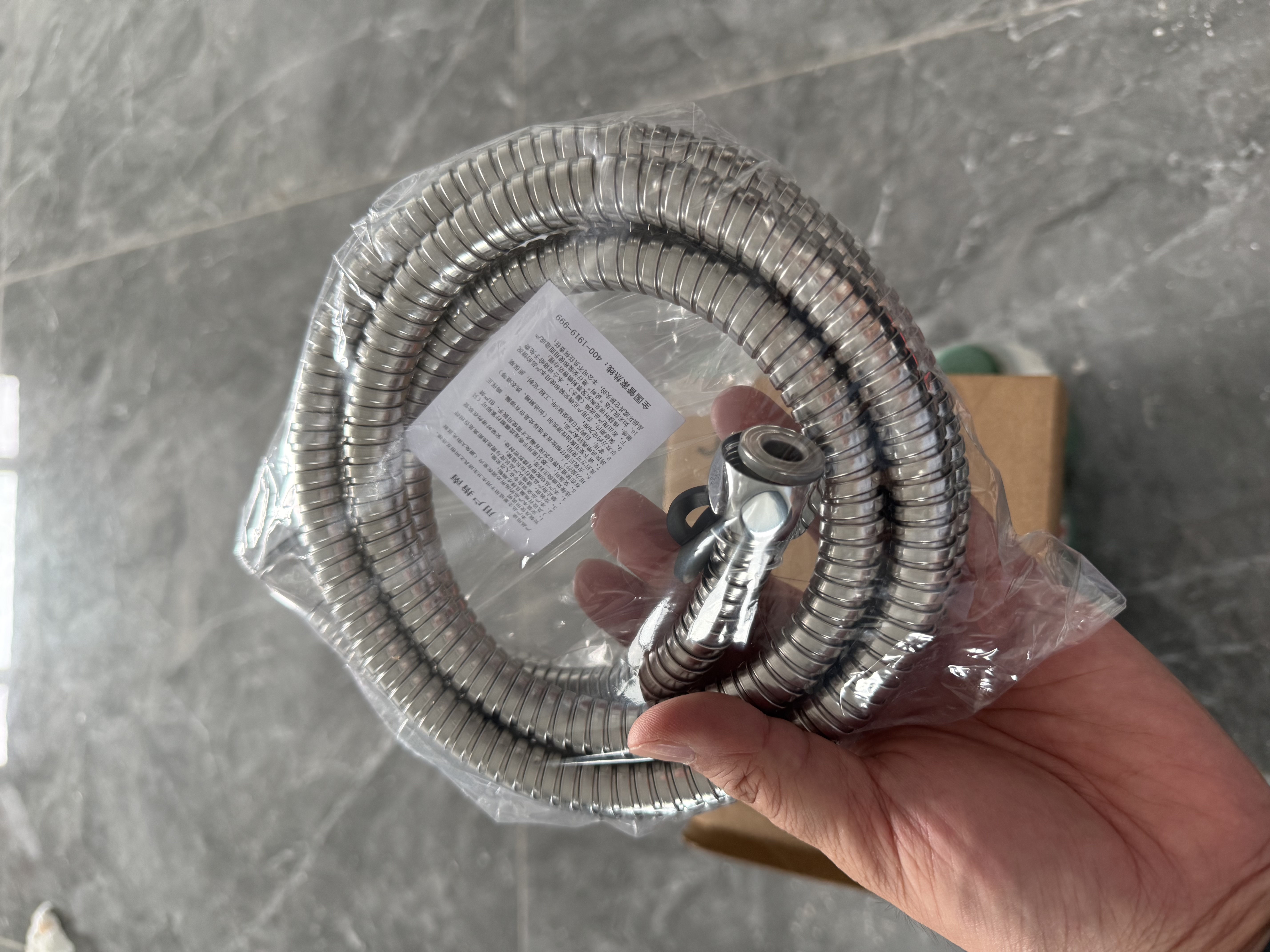 九牧（JOMOO）不锈钢编织管淋浴软管双扣耐高温花洒软管 2米 H2101-200103C-4 实拍图