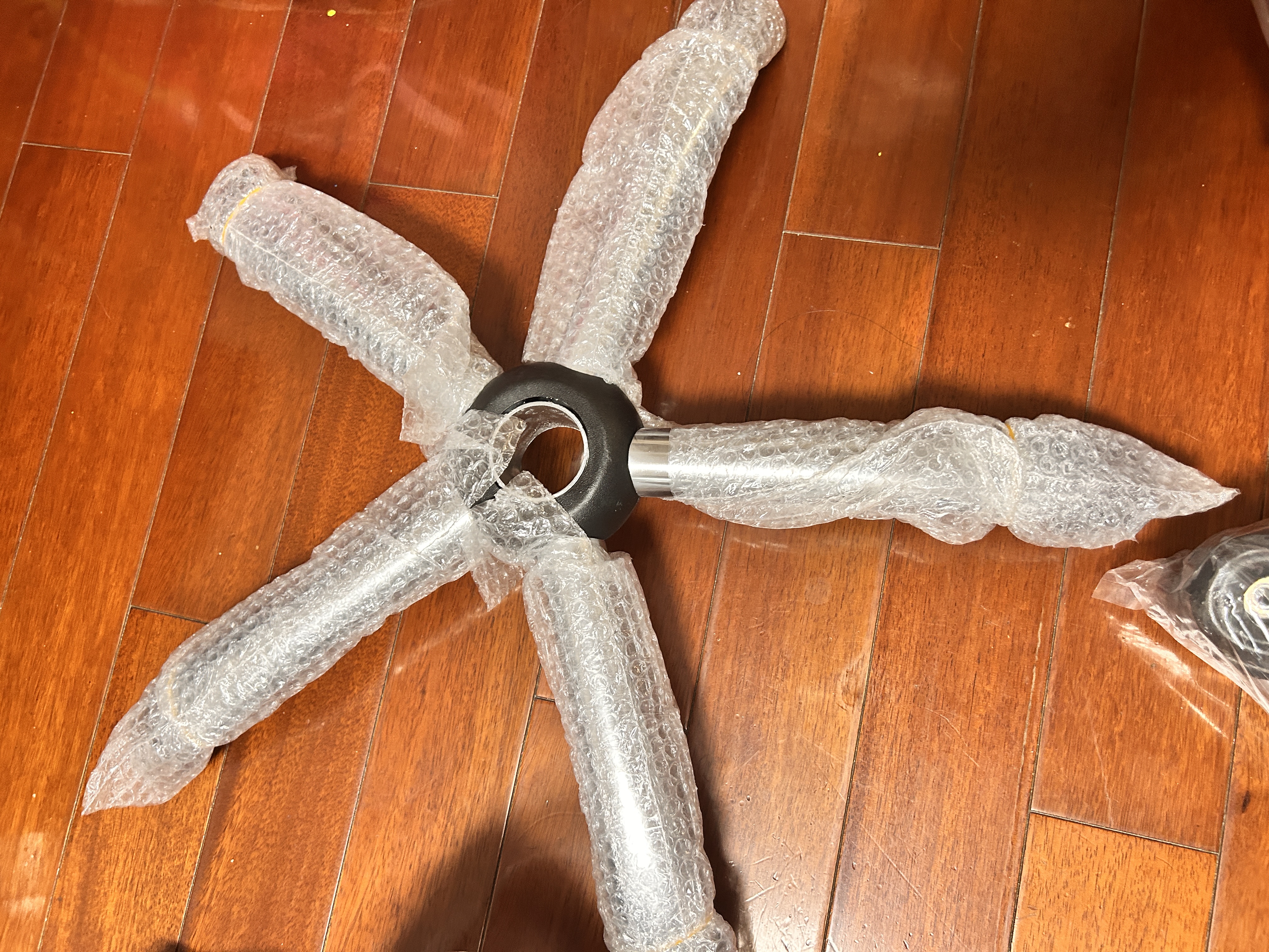 惠寻电脑椅人体工学椅办公室座椅护腰可躺电竞椅午睡两用书房力学椅子 白灰-4级气杆-铝合金脚-155°可躺-带搁脚 实拍图