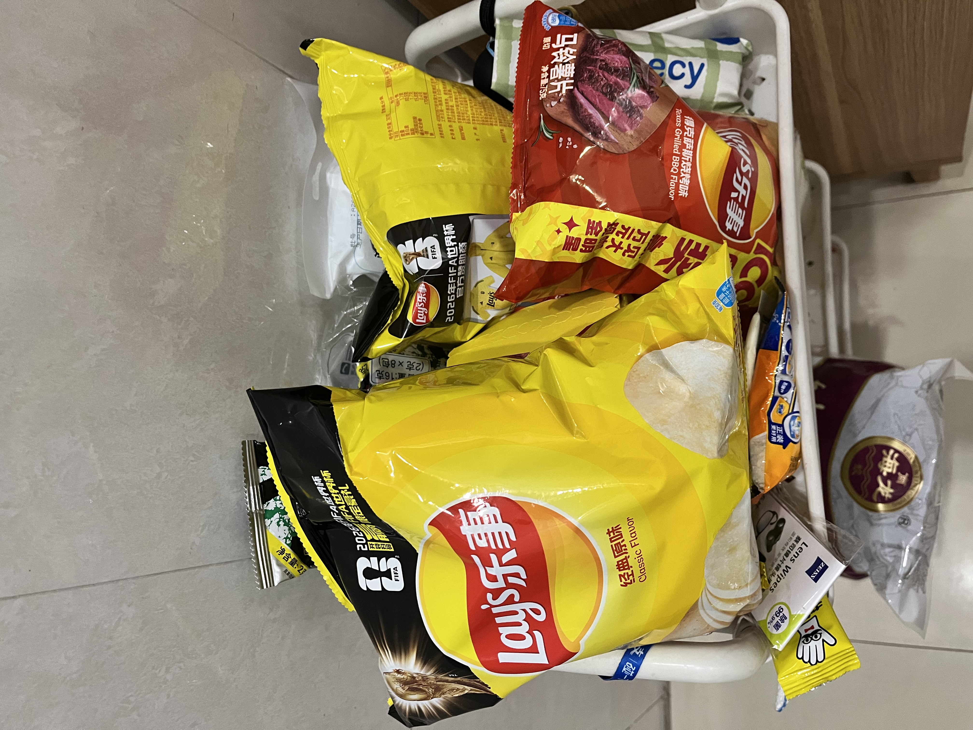 乐事（Lay's）薯片 经典原味 135克*7包 休闲零食 膨化零食 实拍图