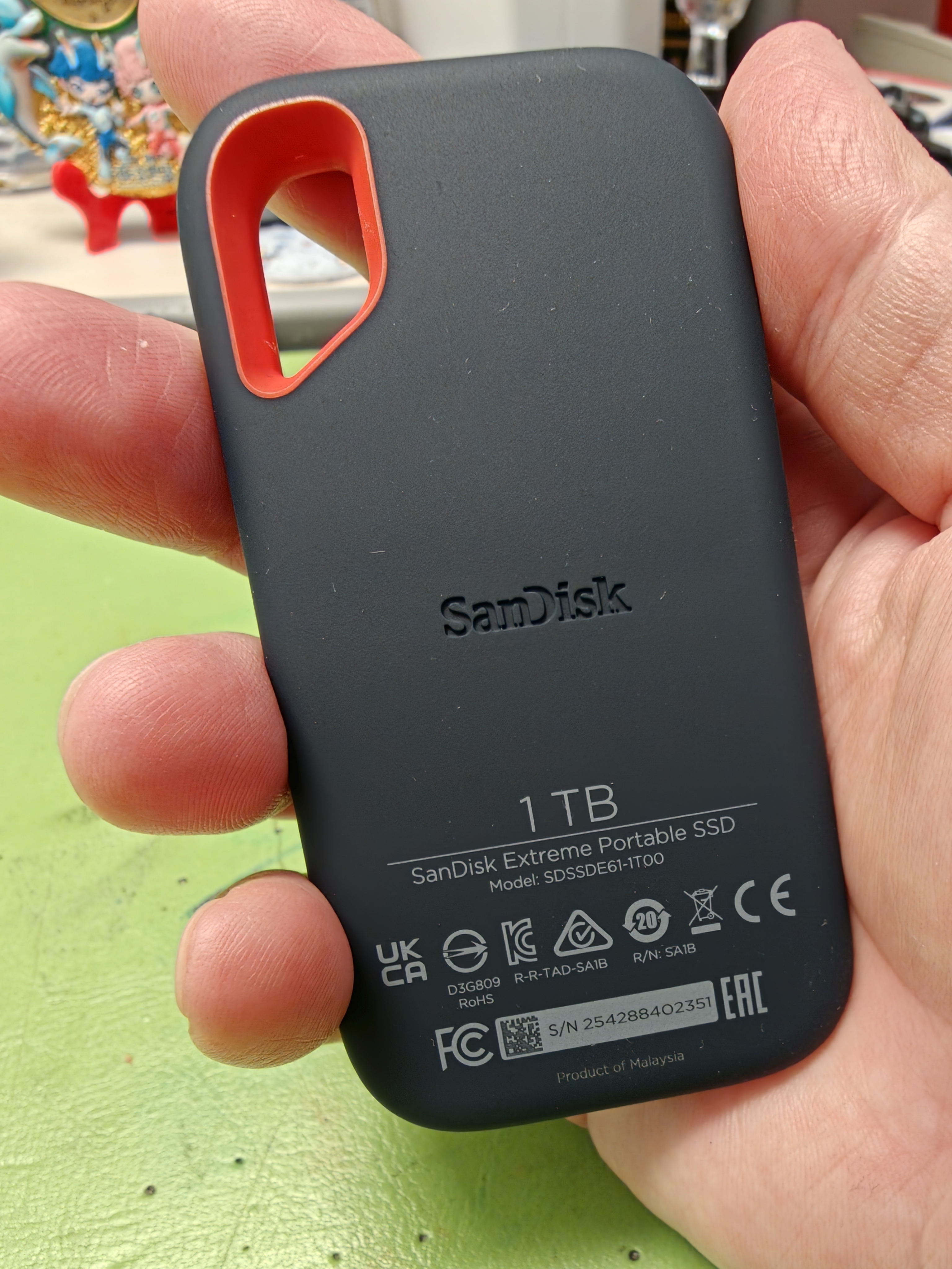 闪迪（SanDisk）1TB Type-c USB3.2 NVMe移动固态硬盘（PSSD）E61卓越版 1050MB/s三防保护 手机笔记本电脑外接SSD 实拍图