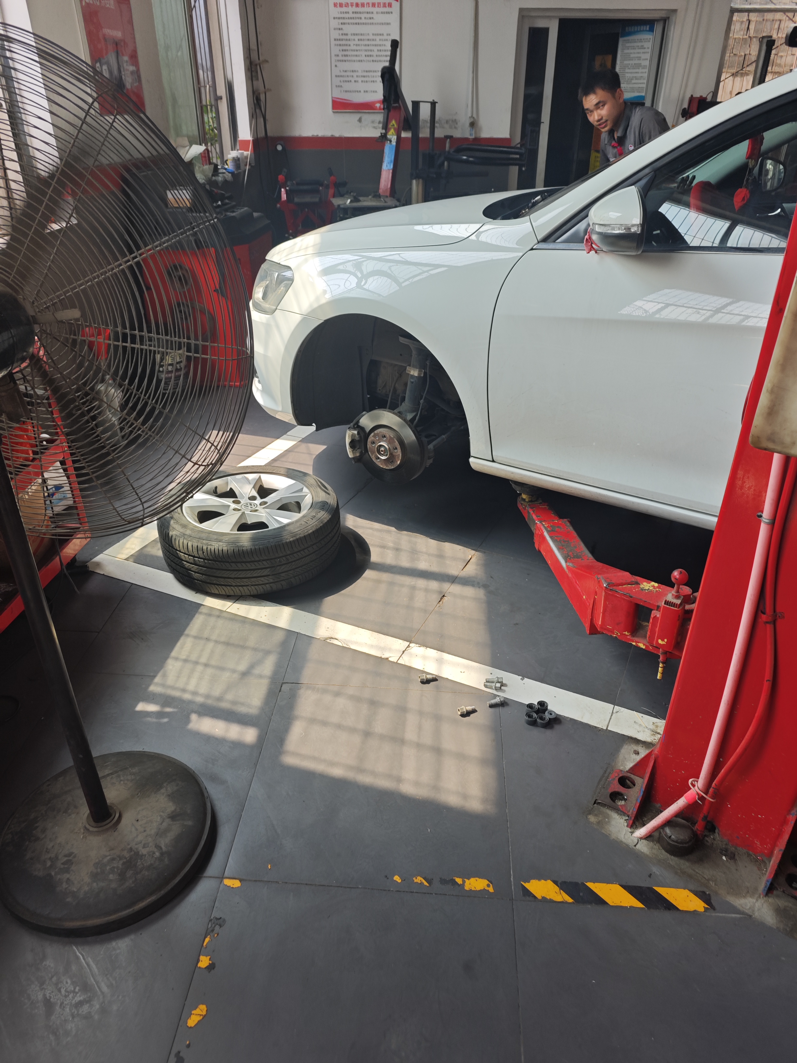 邓禄普（DUNLOP）汽车轮胎 205/55R16 91V SP SPORT FM800 适配朗逸/速腾/卡罗拉 实拍图