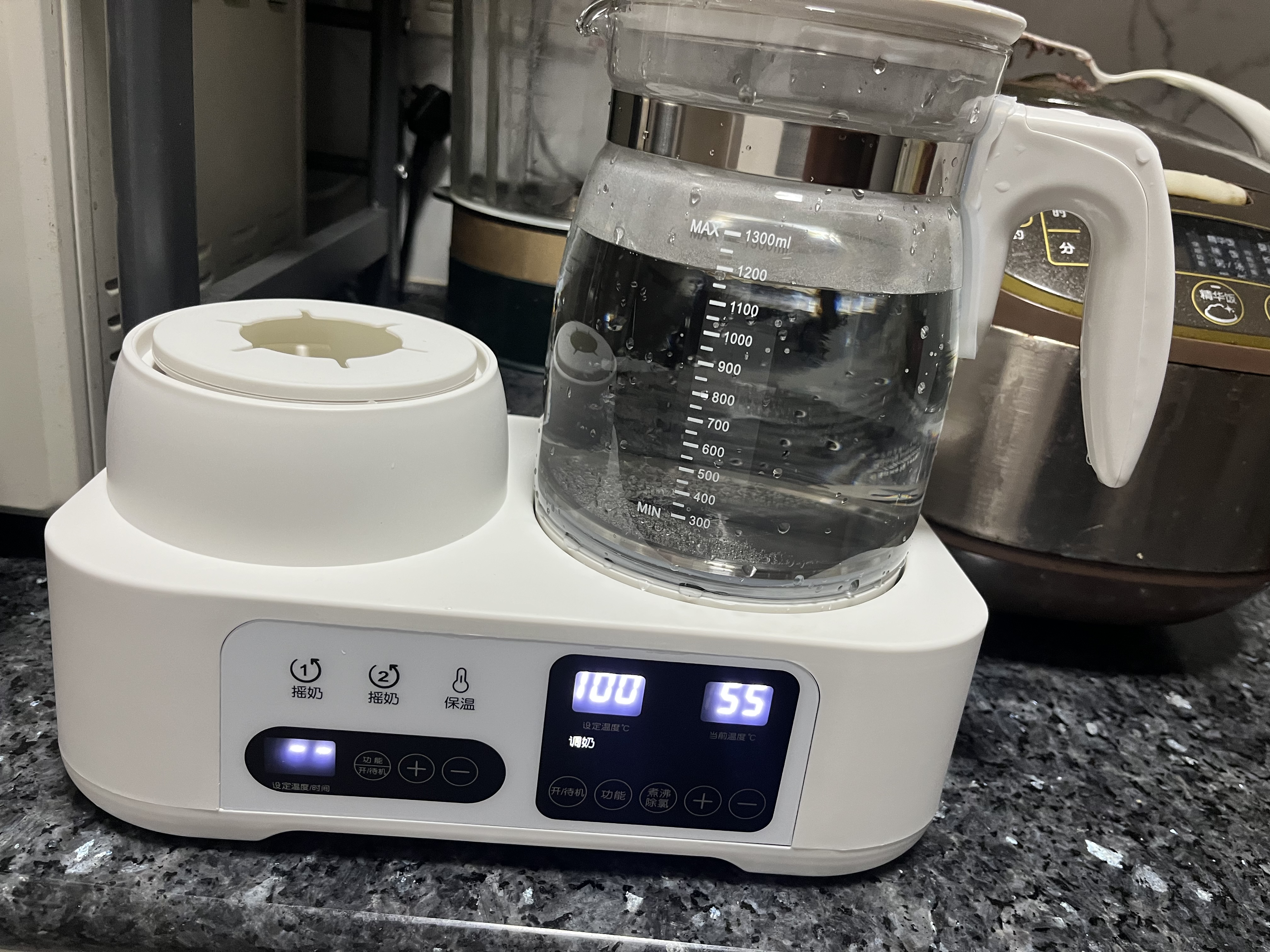 小壮熊摇奶器恒温水壶婴儿冲奶家用专用一体泡奶粉温奶器调奶热奶二合一 【升级款 1300ml 】摇奶·调奶·保温 实拍图