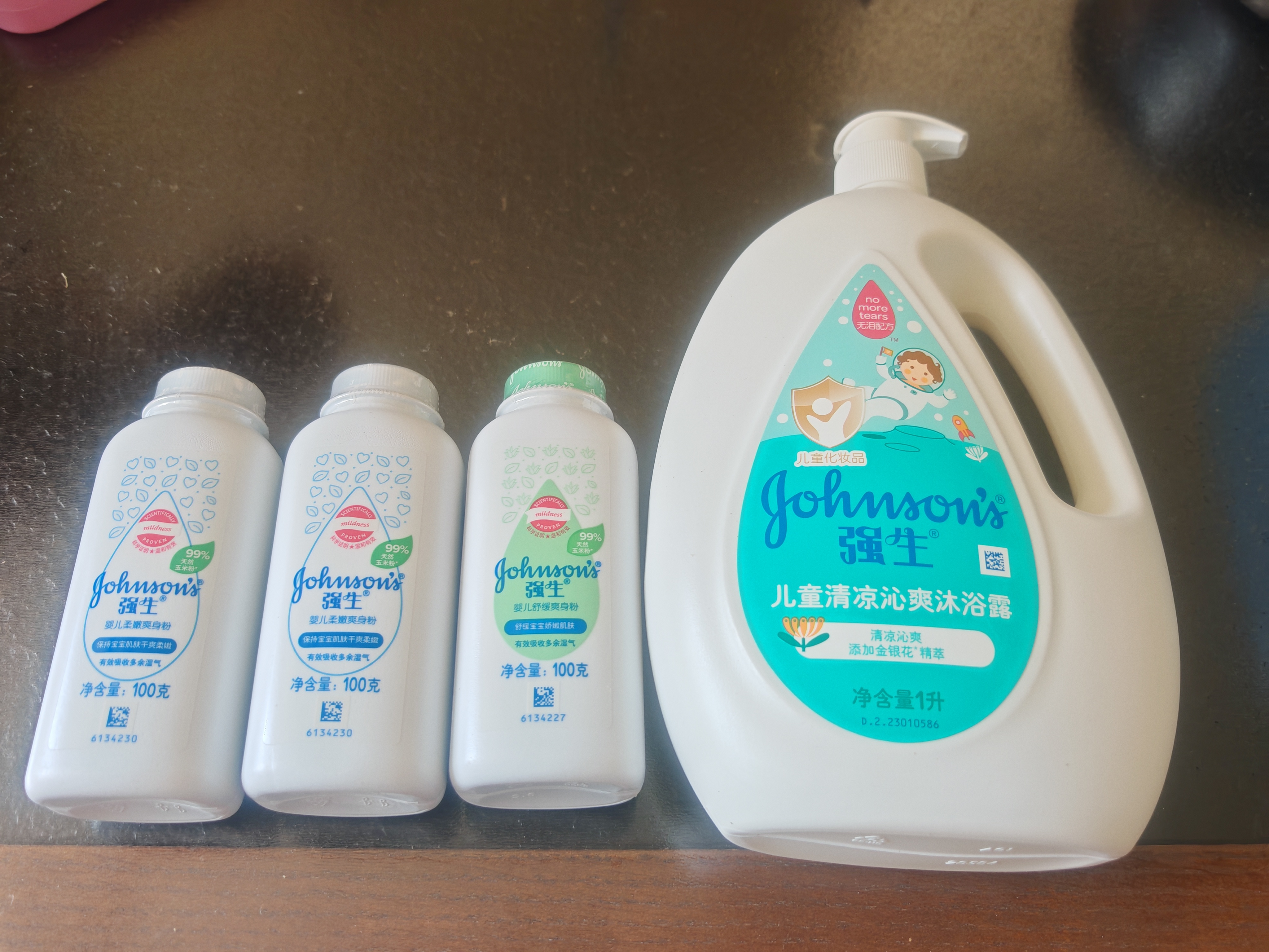 强生儿童清凉沁爽沐浴露1L青少年3-6-12岁专用金银花精萃清爽 实拍图
