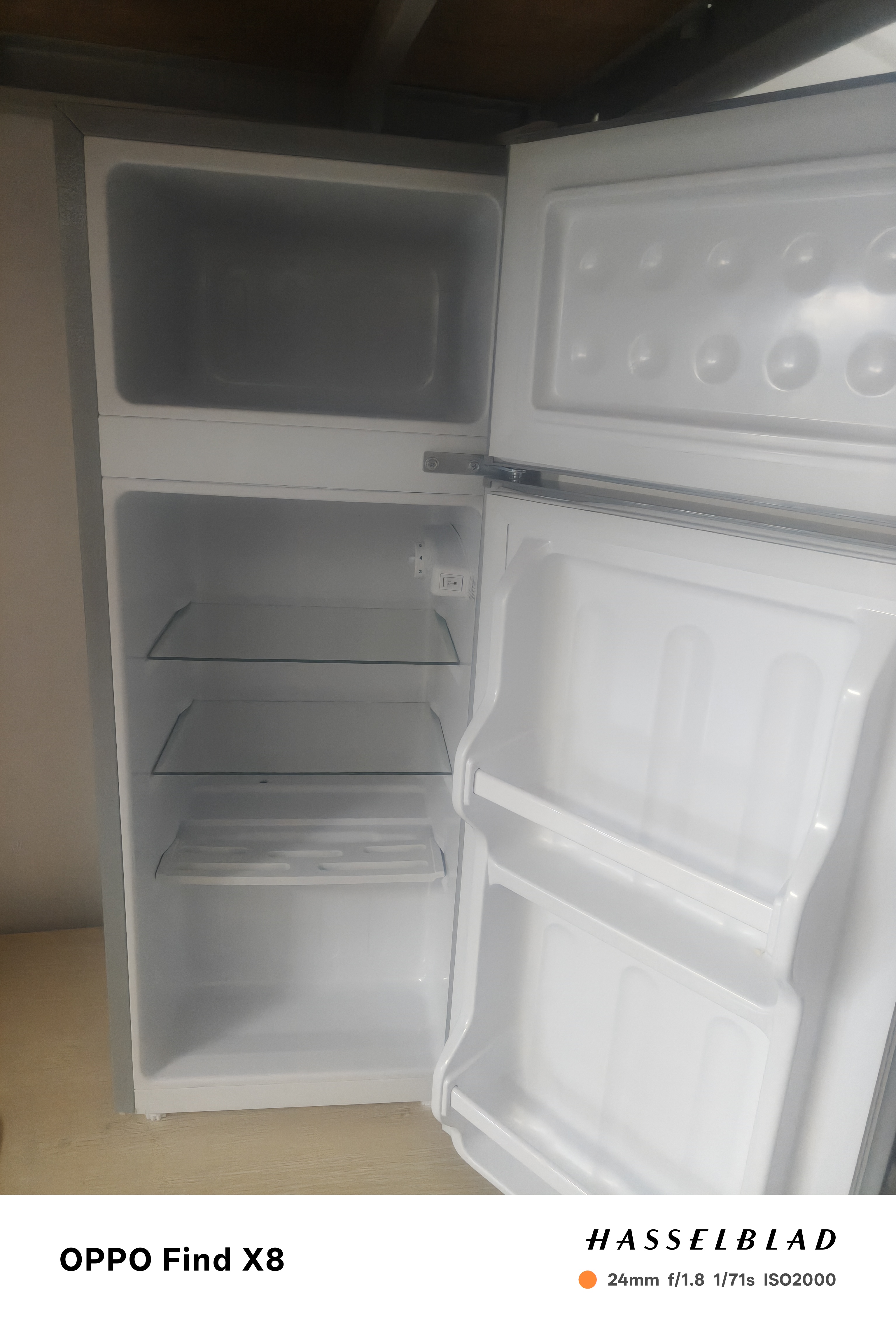 新飞冰箱家用一级能效 租房用小型二门电冰箱冷藏冷冻两用1-2人双门小冰箱办公室迷你小户型 【一级能效】86A138银色+保温盒款/HOT 实拍图